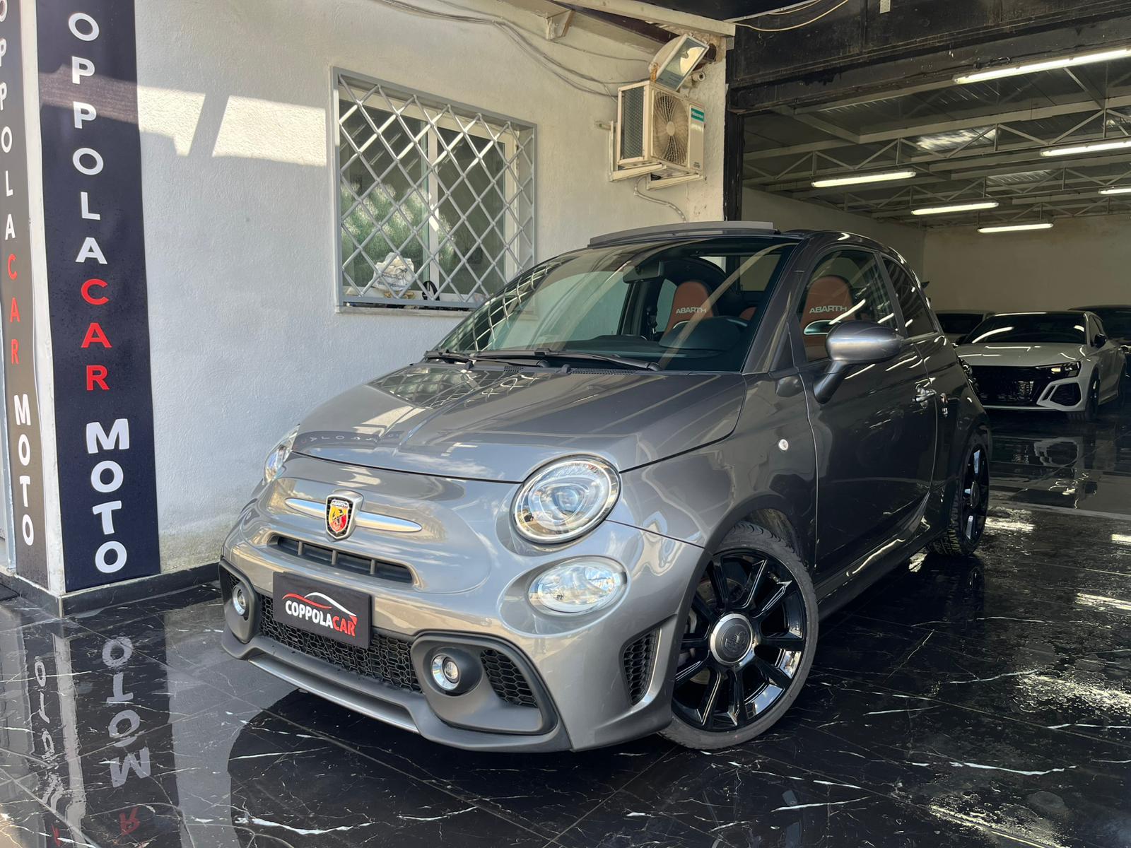 Abarth 595 1.4 Turbo T-Jet 145 CV Turismo - Immagine 2