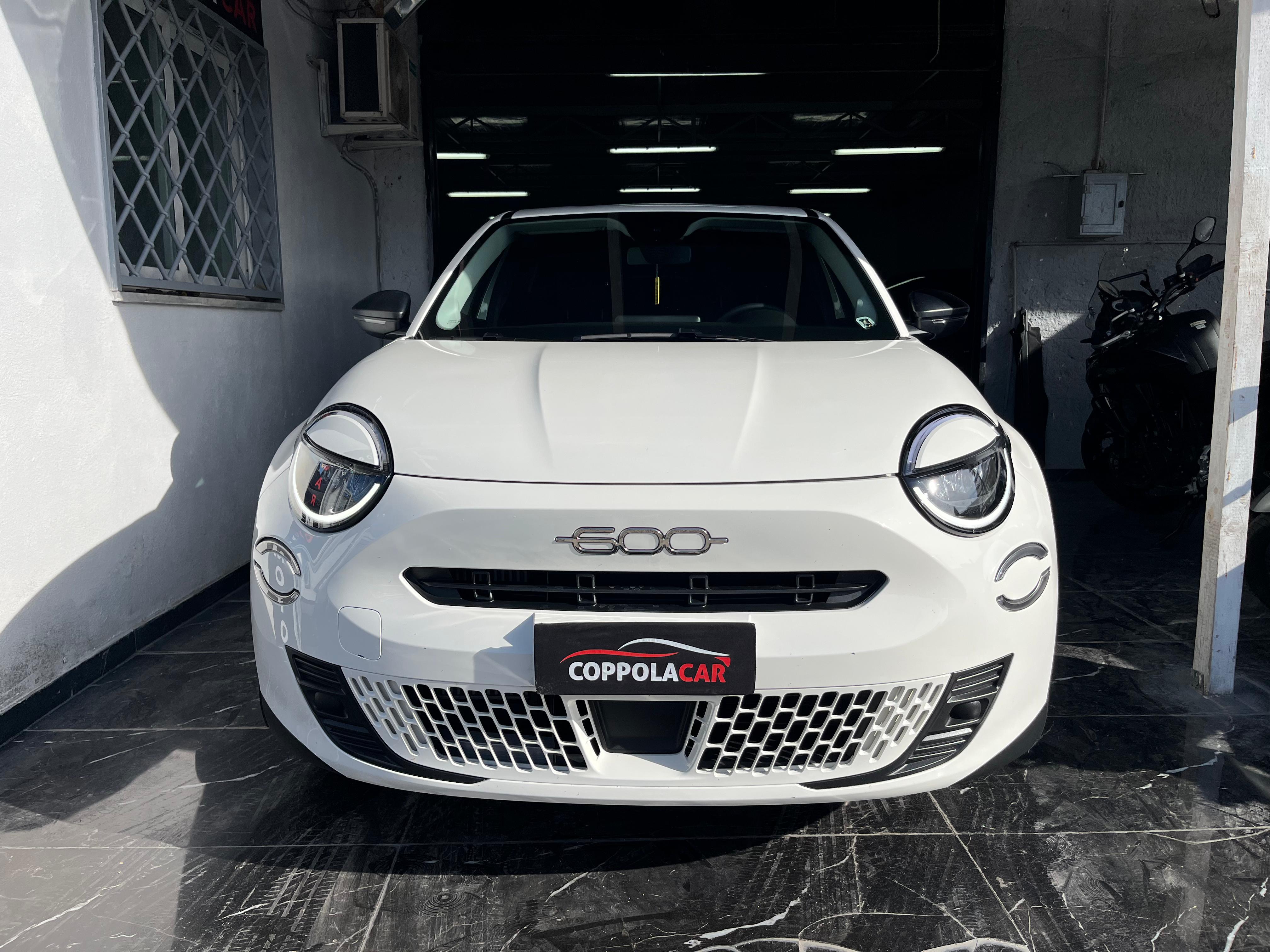 Fiat 600 600 Hybrid 100 CV DCT MHEV - Immagine 3