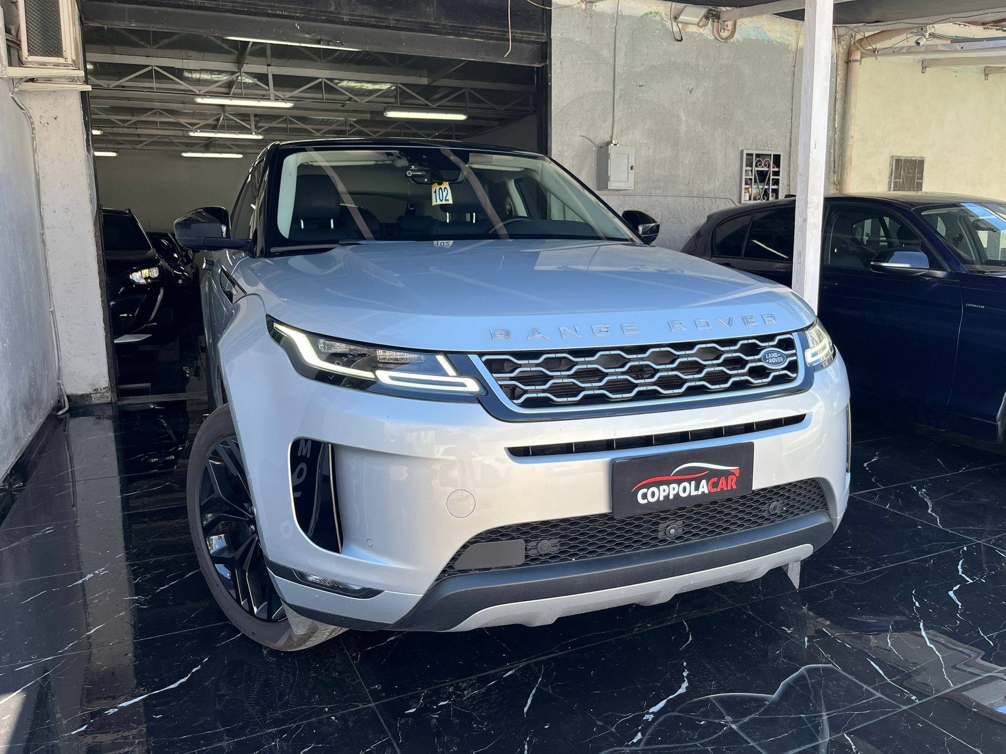 Land Rover Range Rover Evoque Range Rover Evoque 2.0D I4-L.Flw 150 CV AWD Auto R-Dynamic - Immagine 5