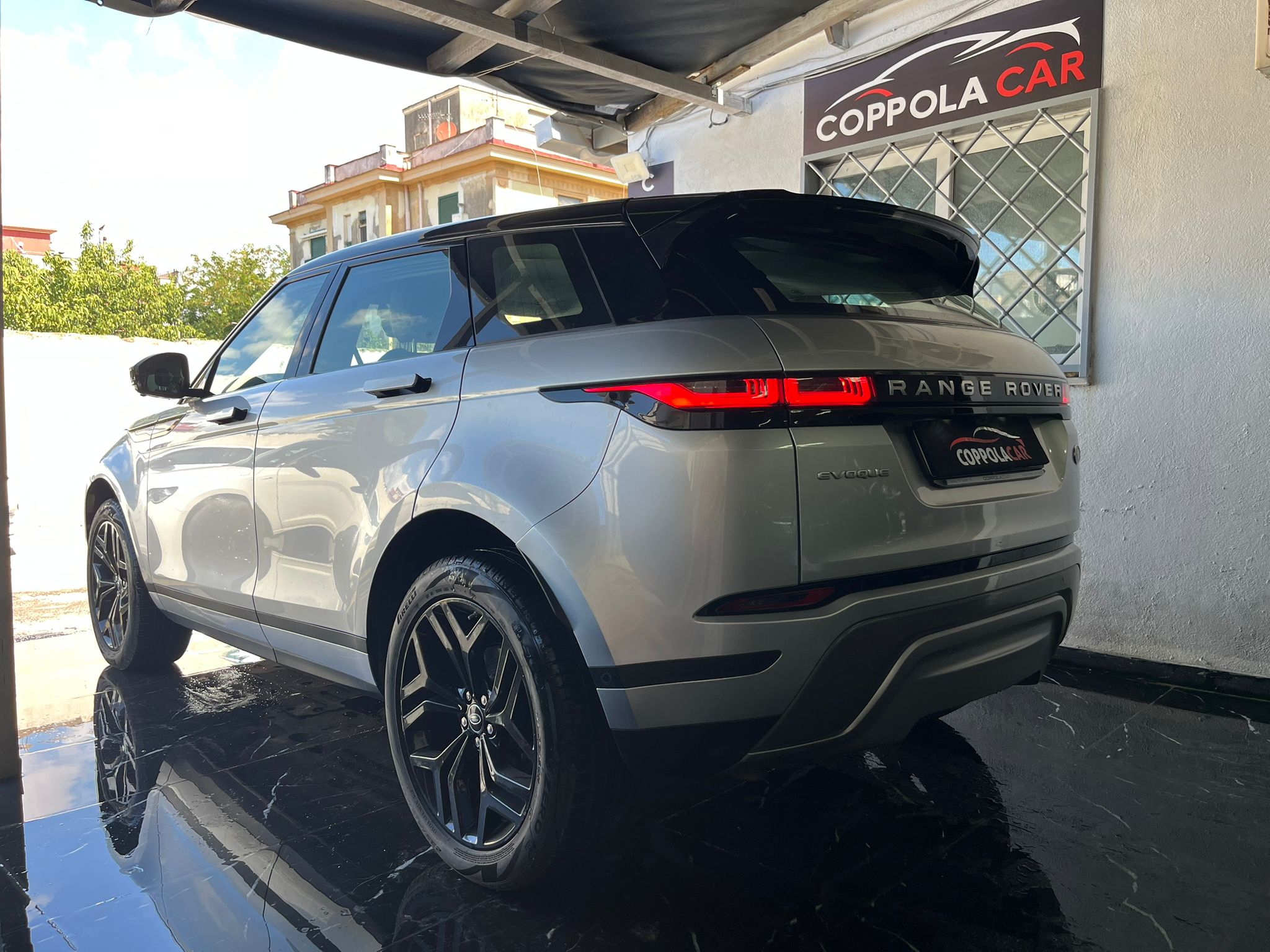 Land Rover Range Rover Evoque Range Rover Evoque 2.0D I4-L.Flw 150 CV AWD Auto R-Dynamic - Immagine 7