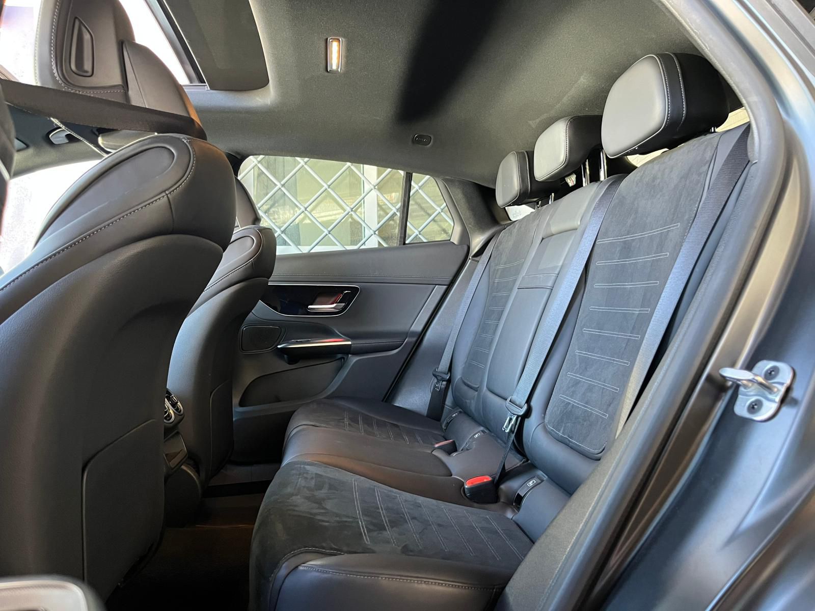 Mercedes-Benz GLC 220 GLC 220 d 4Matic Mild hybrid Coupé AMG Line Premium Plus - Immagine 20