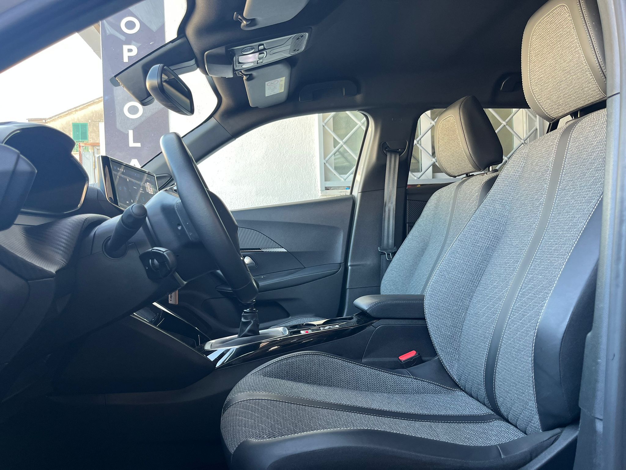 Peugeot  2008 2008 BlueHDi 92 S&S EAT8 - Immagine 7