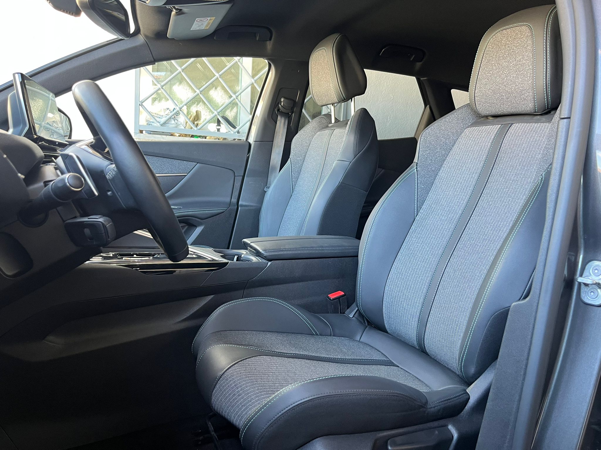 Peugeot 3008 3008 BlueHDi 130 S&S EAT8 Active Pack - Immagine 8