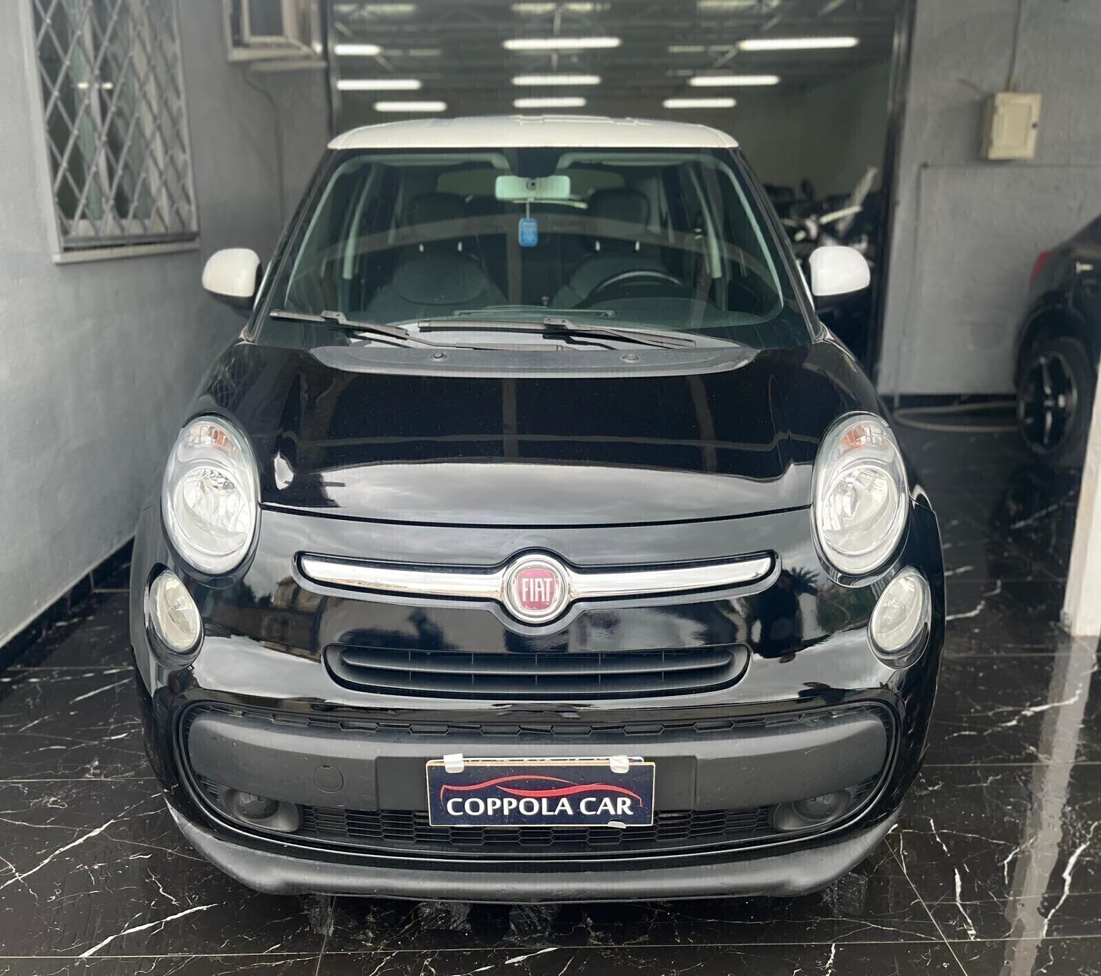 Fiat  500L 1.6 Multijet 105 CV Lounge - Immagine 2