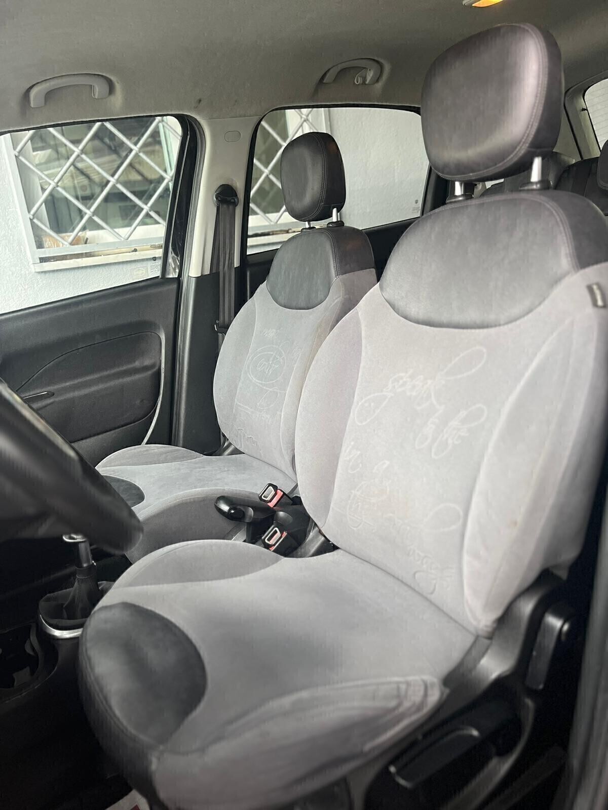 Fiat  500L 1.6 Multijet 105 CV Lounge - Immagine 11