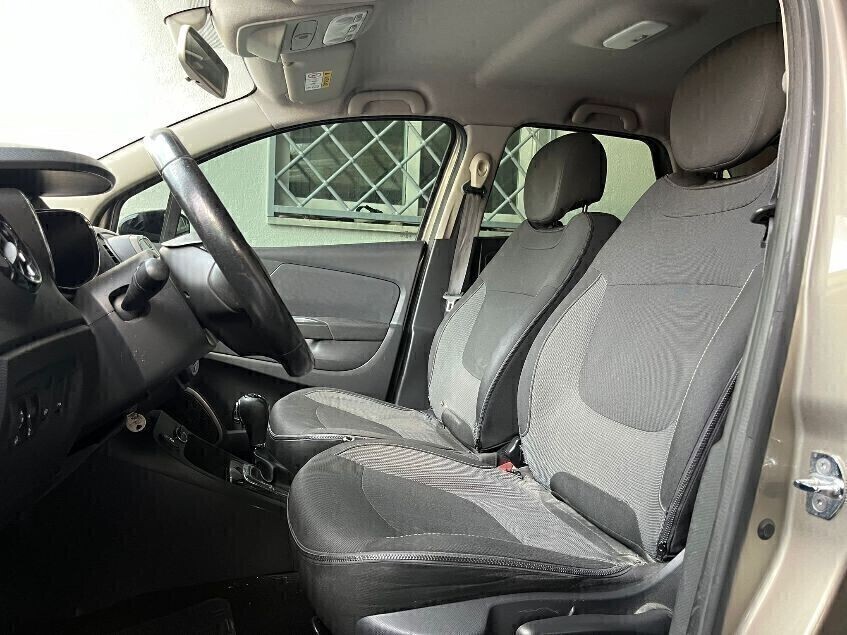 Renault  Captur dCi 8V 110 CV Start&Stop Energy Intens - Immagine 10
