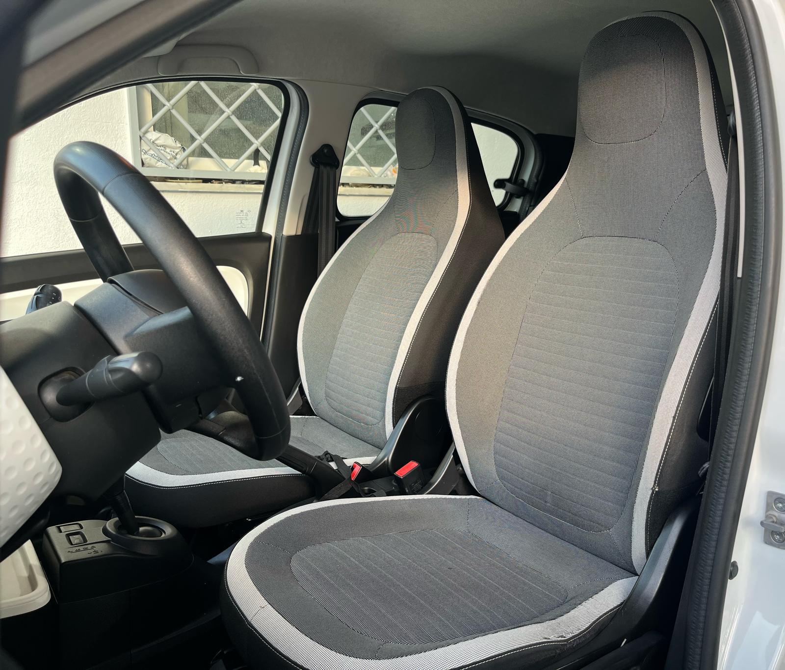 Renault  Twingo  TCe 90 CV EDC Intens - Immagine 9
