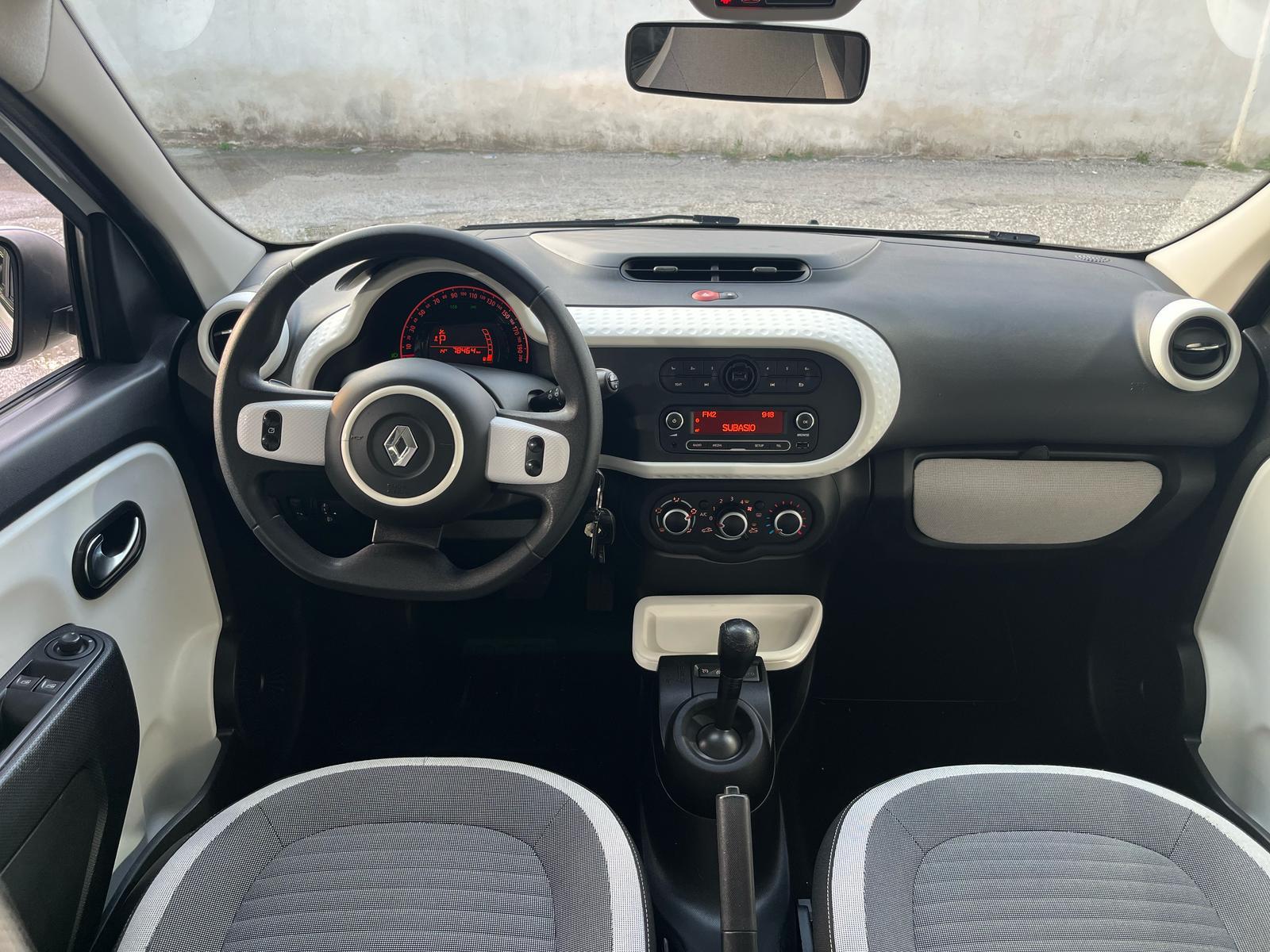 Renault  Twingo  TCe 90 CV EDC Intens - Immagine 11