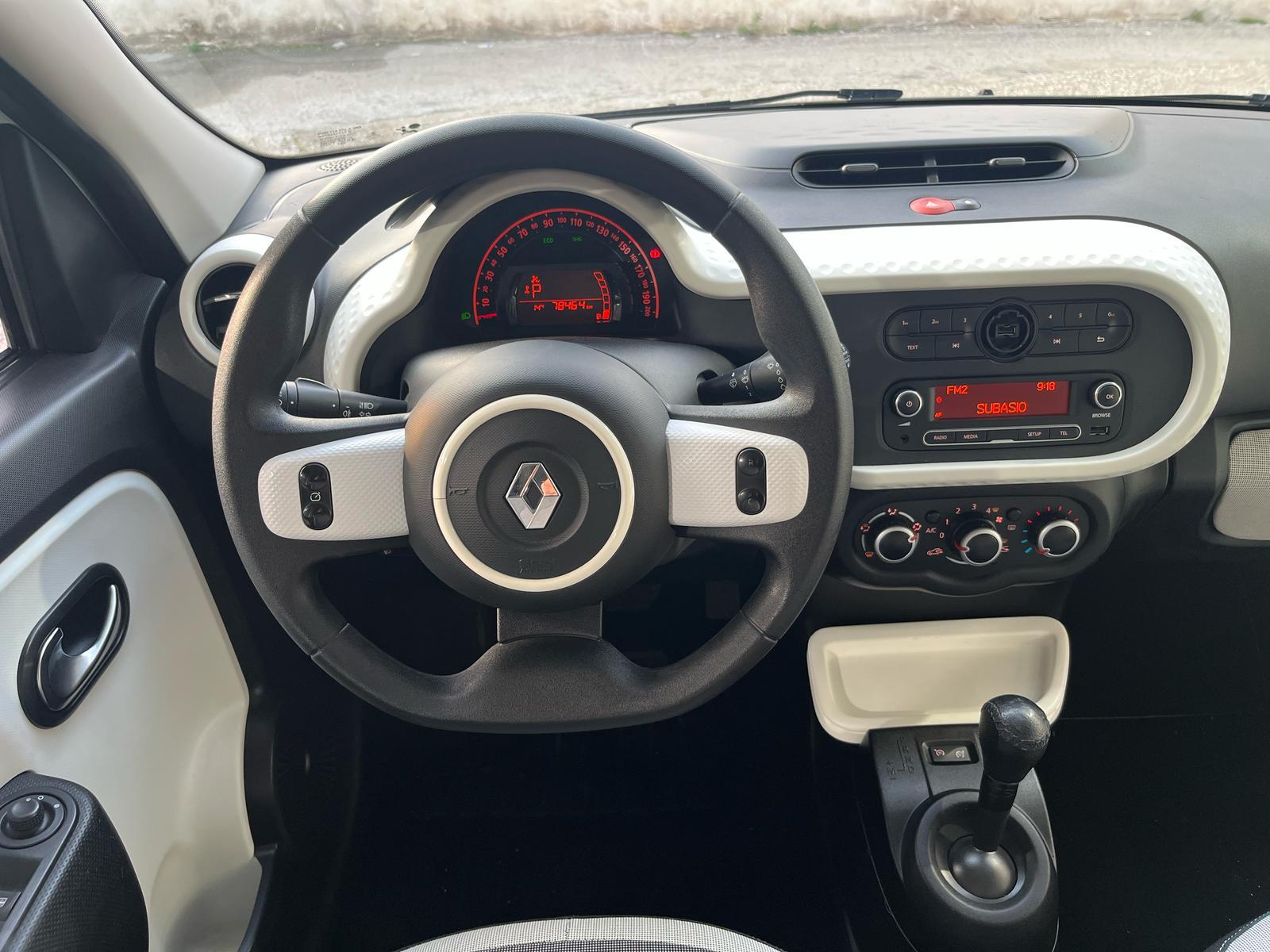 Renault  Twingo  TCe 90 CV EDC Intens - Immagine 12