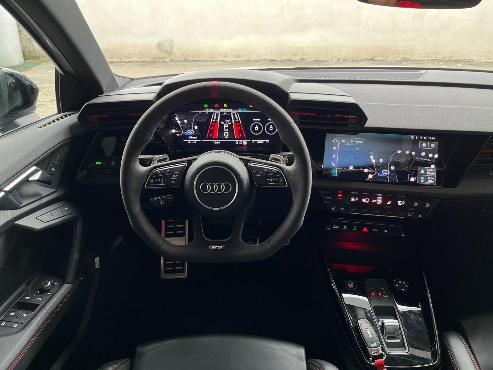 Audi A3 RS 3 SPB TFSI quattro S tronic - Immagine 18