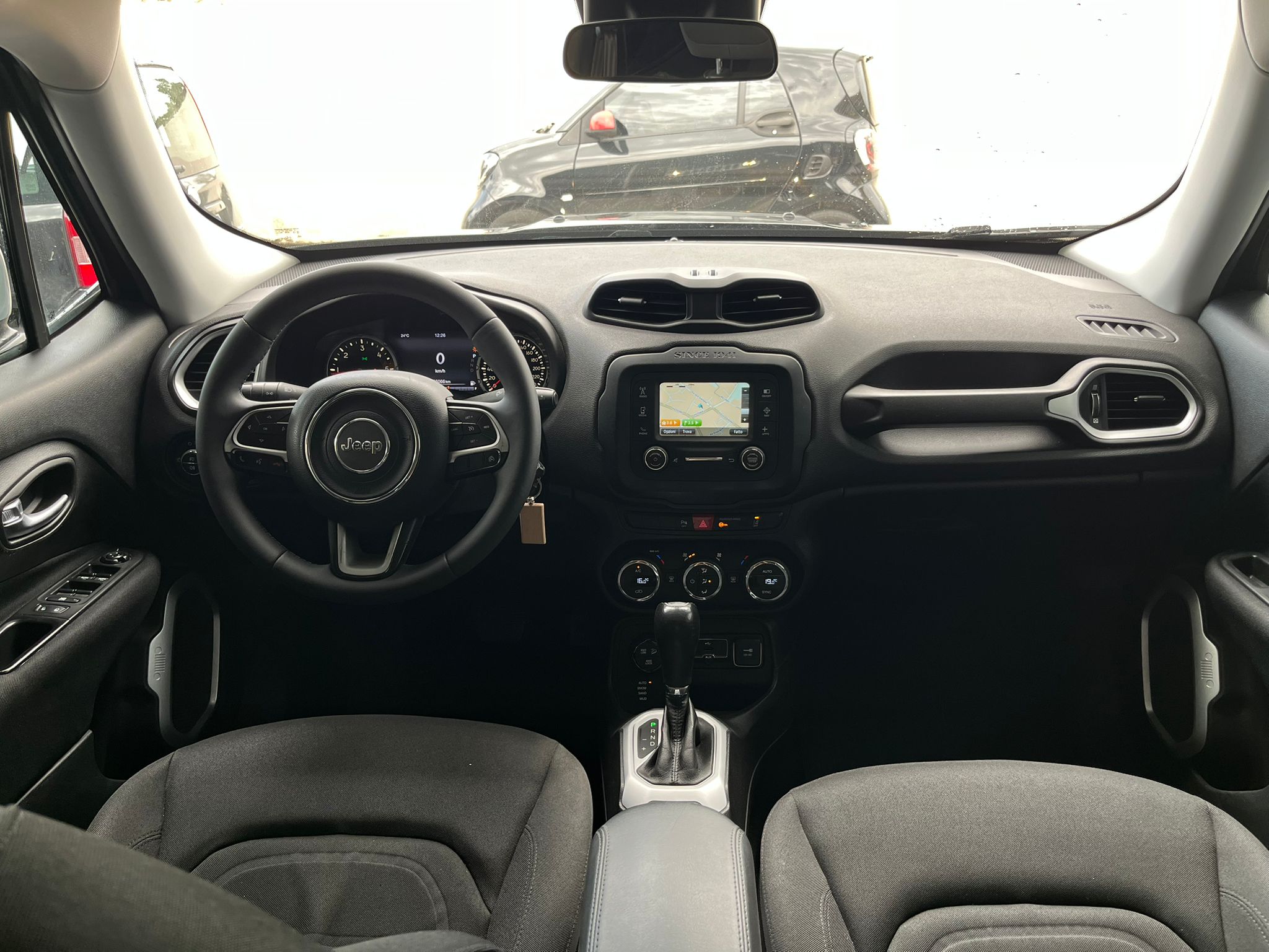 Jeep Renegade Limited 4X4 - Immagine 10