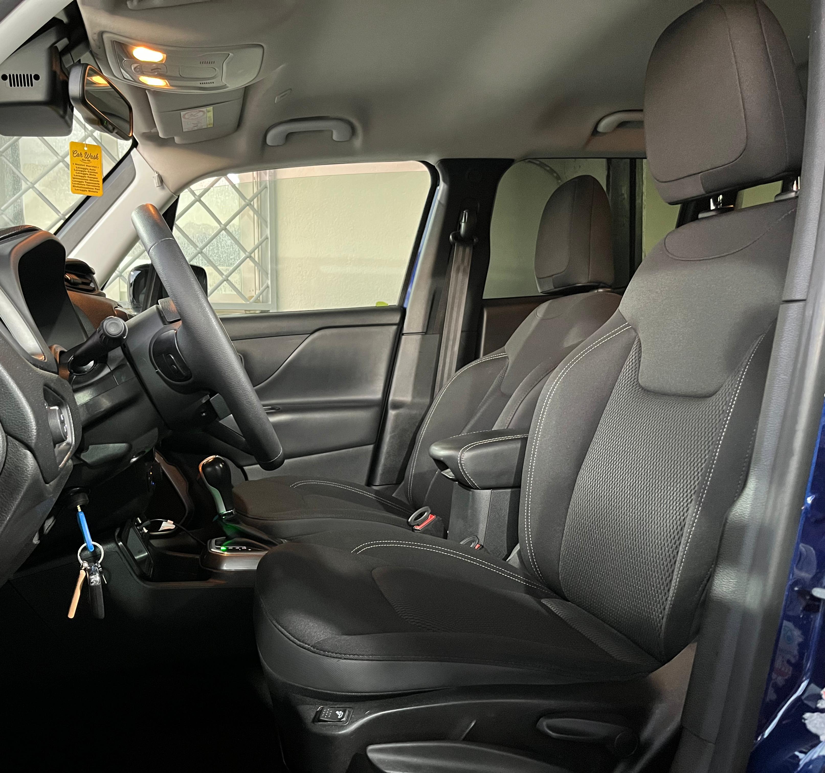 Jeep Renegade 1.6 diesel Black Line - Immagine 15