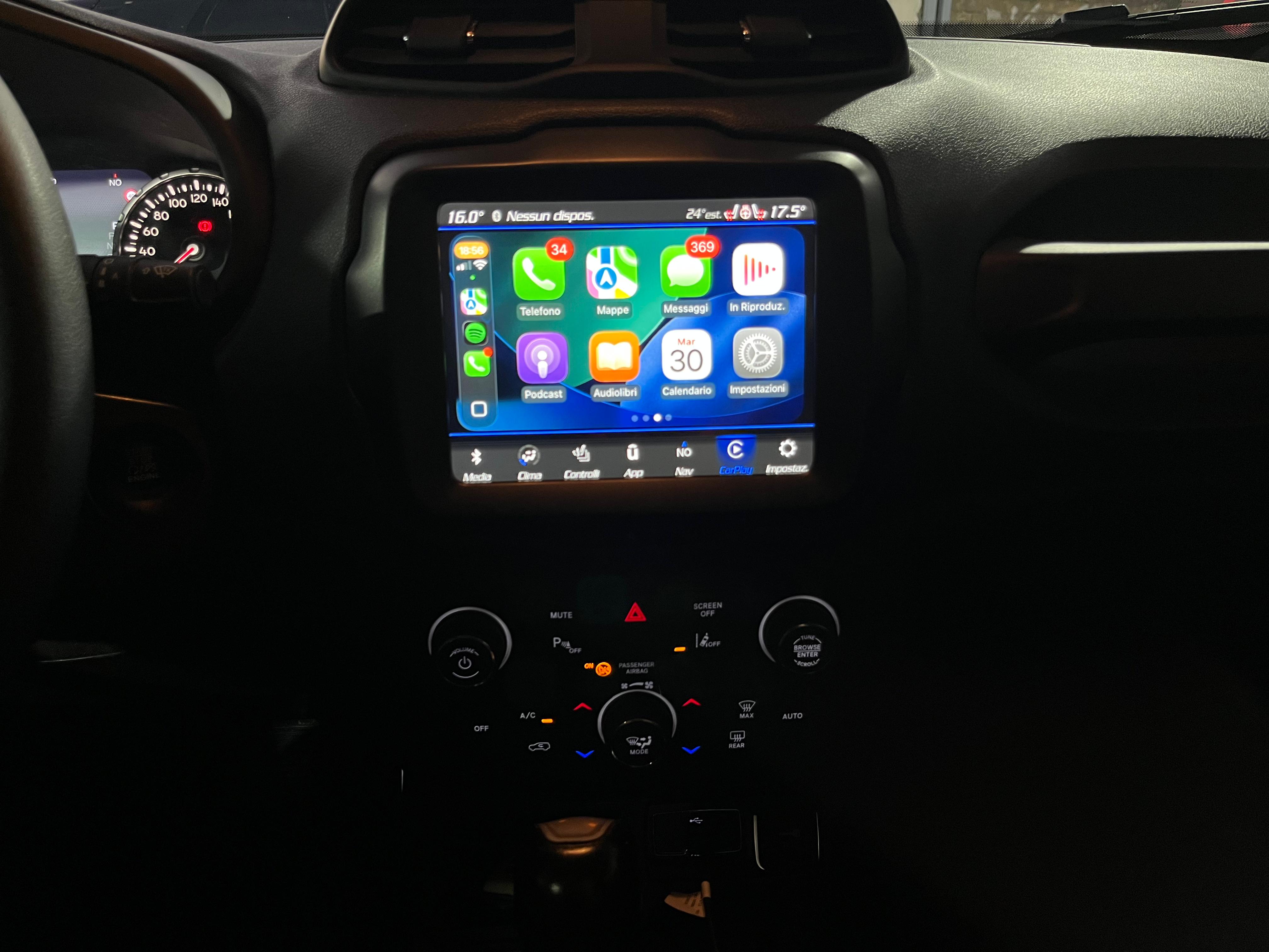 Jeep Renegade 1.6 diesel Black Line - Immagine 16