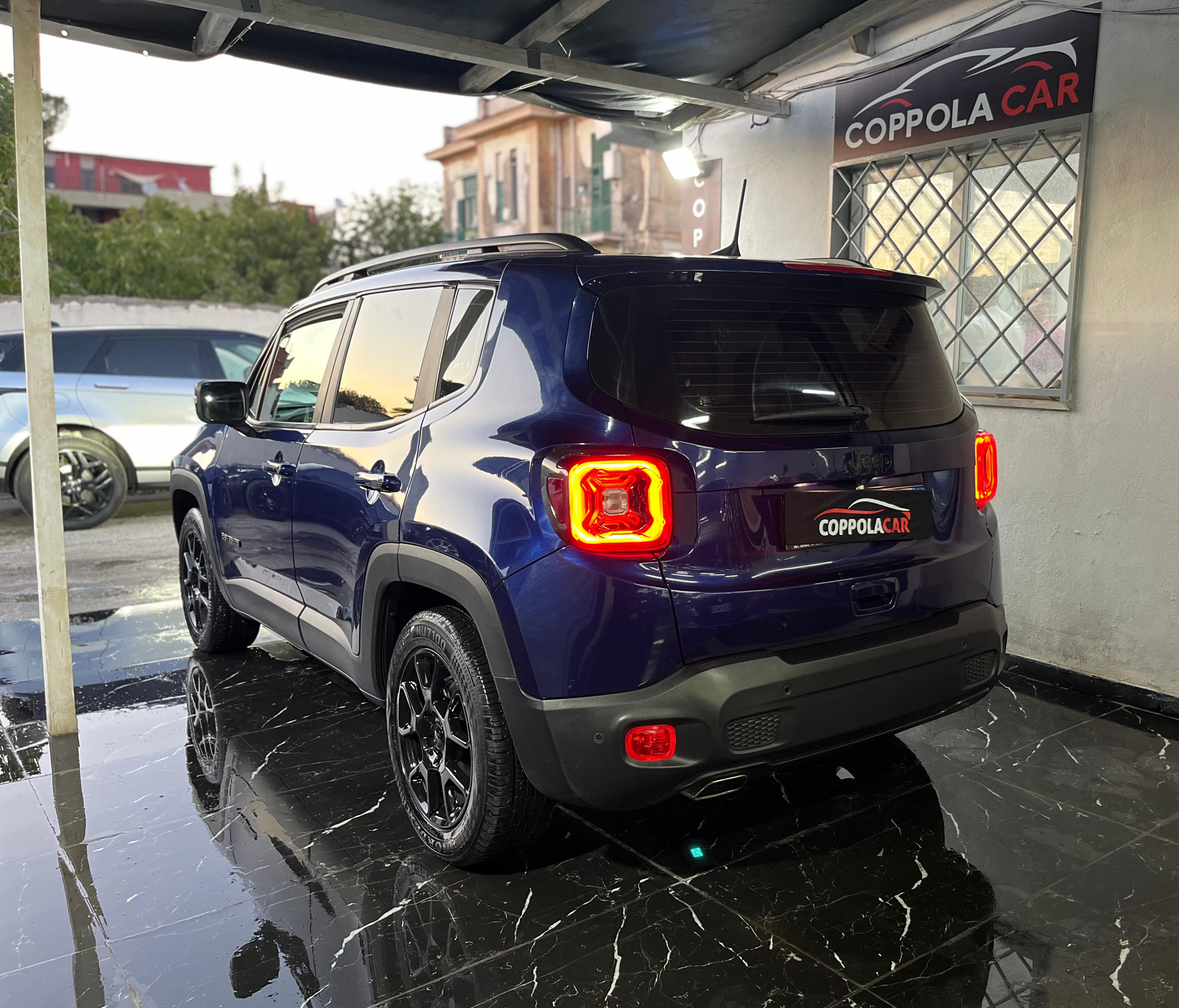 Jeep Renegade 1.6 diesel Black Line - Immagine 17