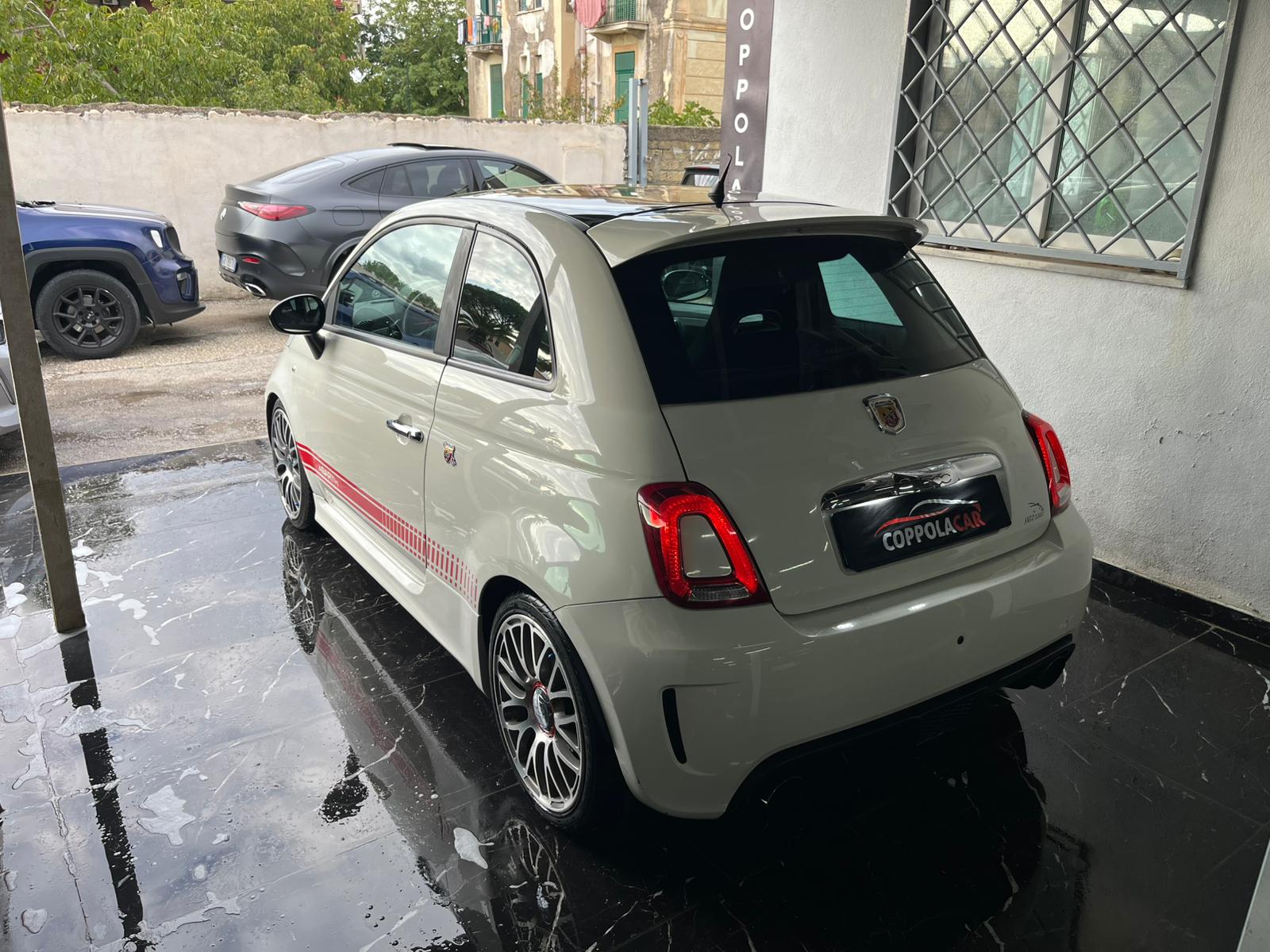 Fiat 500 Abarth 1.4 Turbo 140 CV - Immagine 10