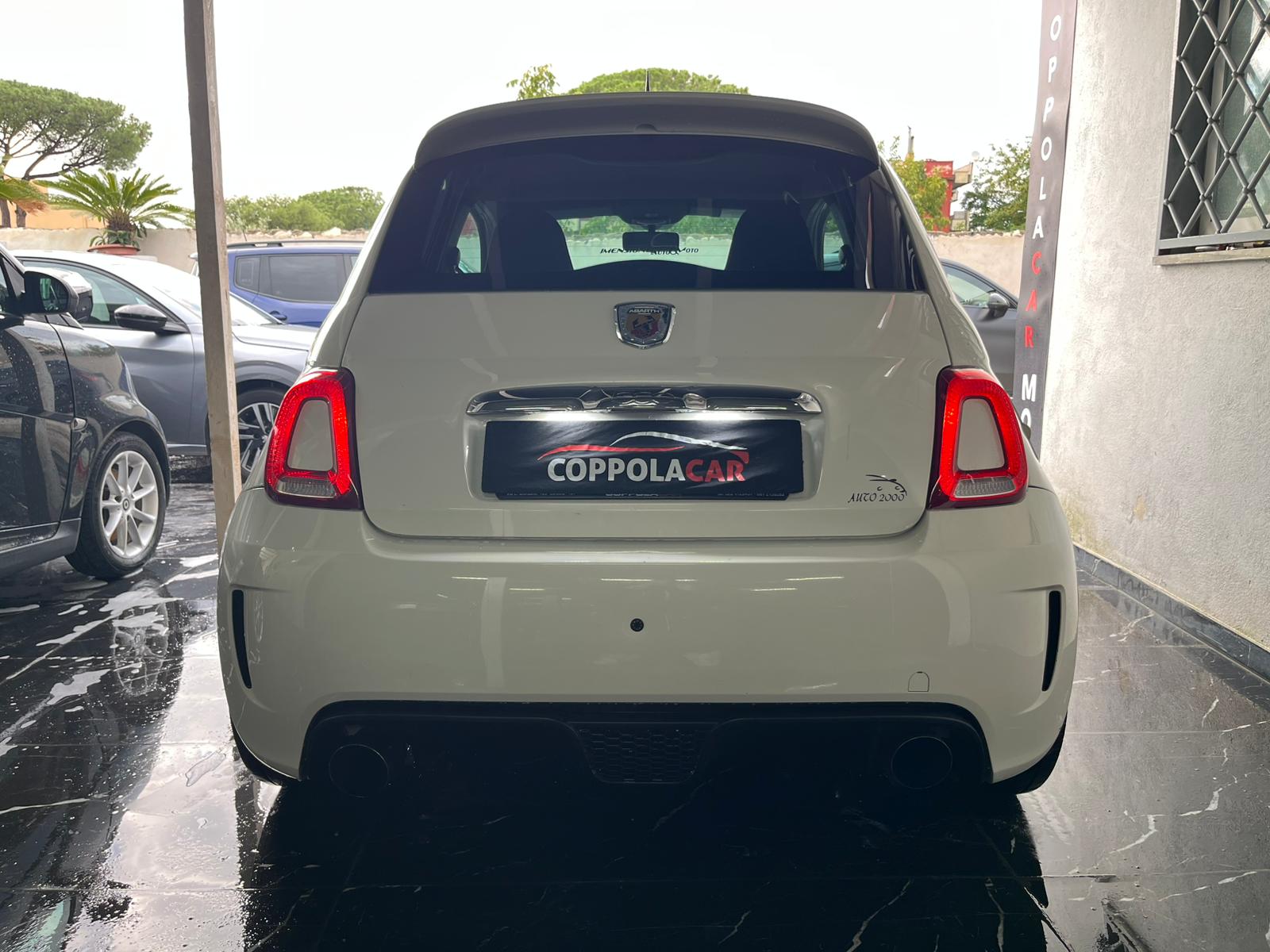 Fiat 500 Abarth 1.4 Turbo 140 CV - Immagine 12