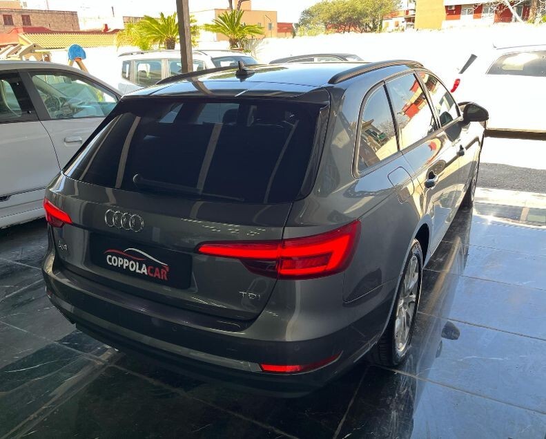 Audi A4 2.0 TDI 190 CV ultra S tronic - Immagine 11