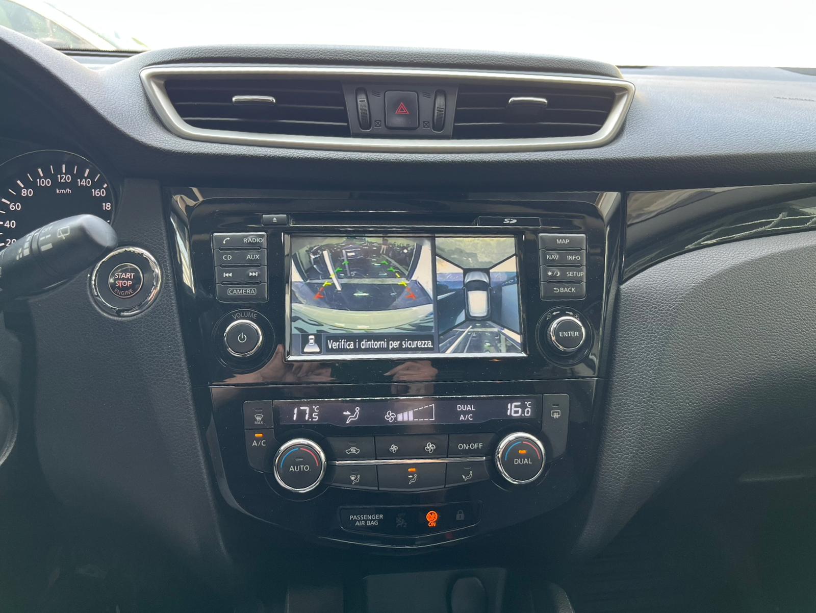 Nissan Qashqai 2.0 dci Tekna dpf FL - Immagine 8