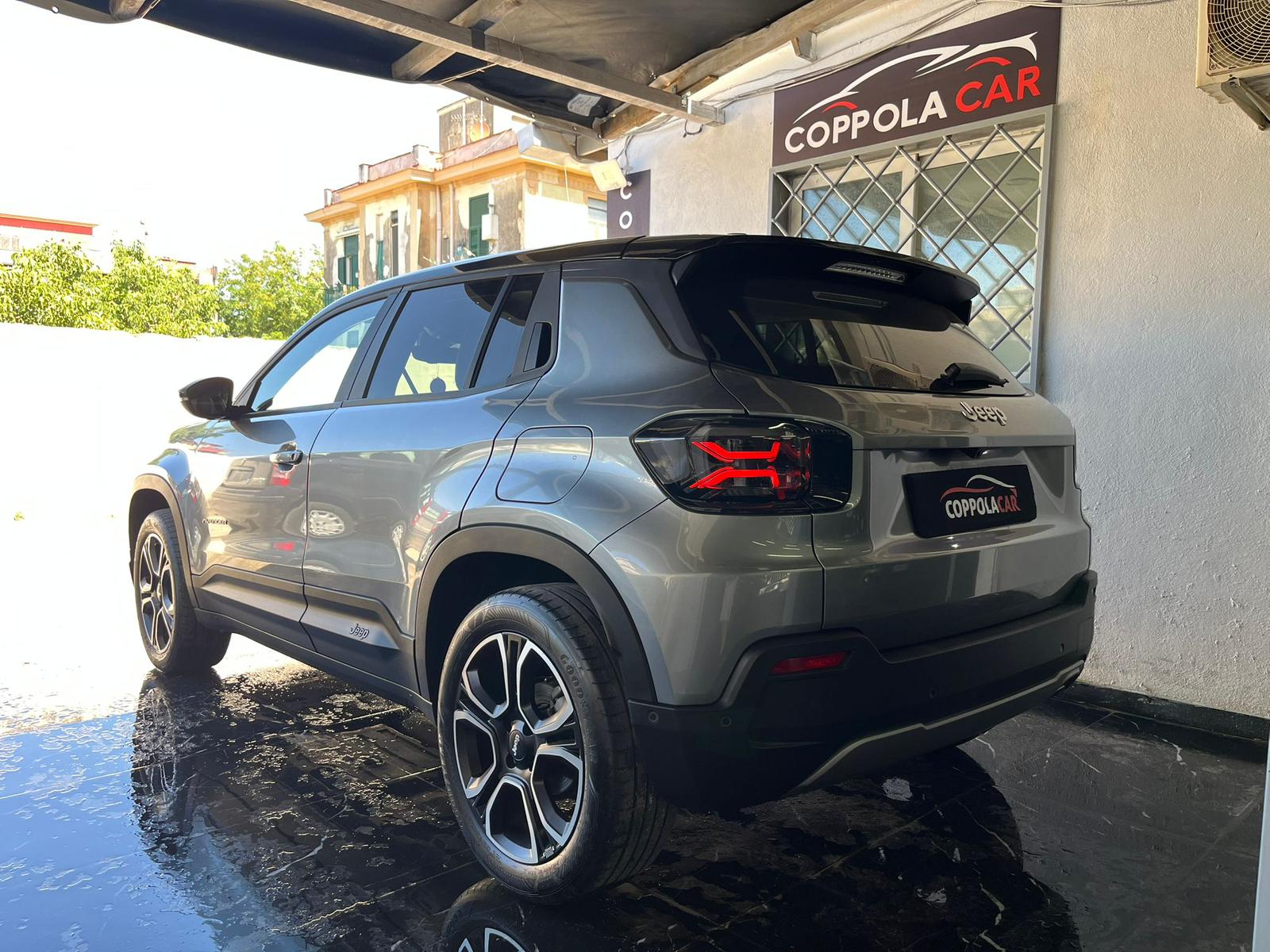 Jeep Avenger 1.2 turbo Summit fwd 100cv - Immagine 11