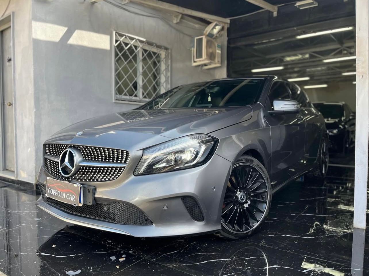 Mercedes-Benz  A 180