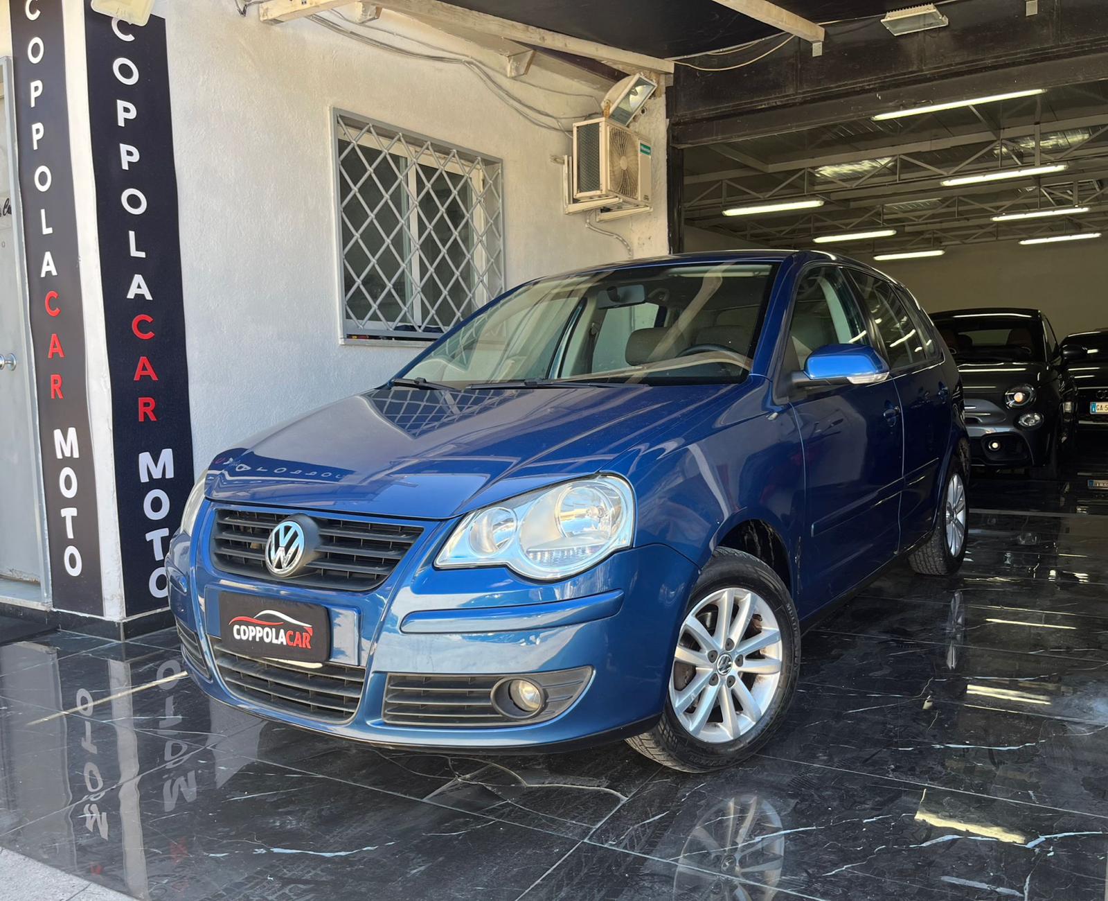 Volkswagen Polo  IV 2008 3p 1.4 Sportline 80cv - Immagine 2