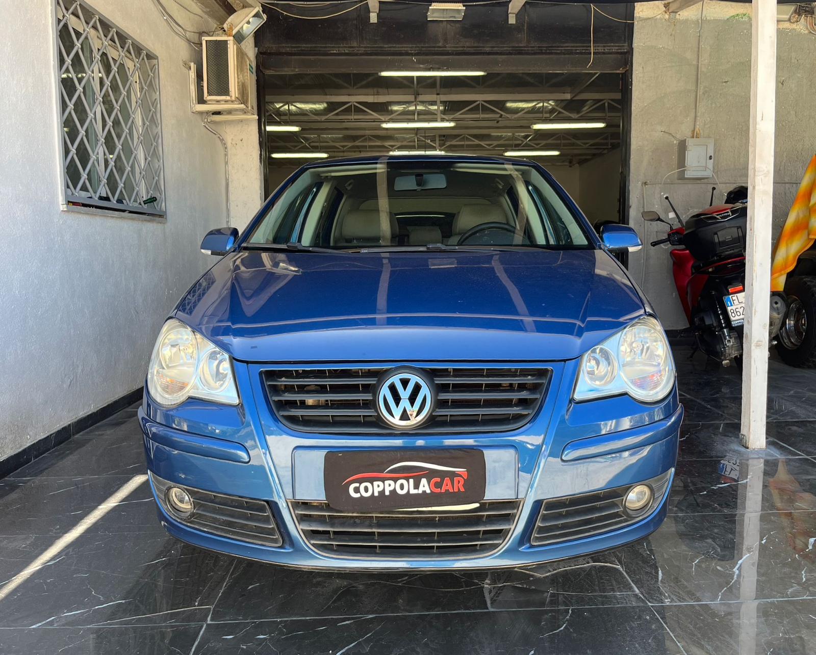 Volkswagen Polo  IV 2008 3p 1.4 Sportline 80cv - Immagine 3