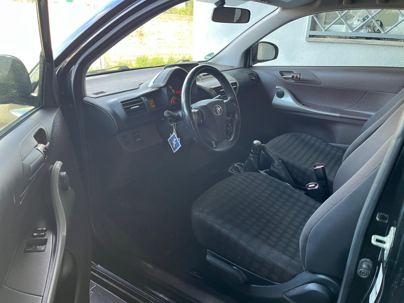 Toyota  iQ 1.0 - Immagine 11