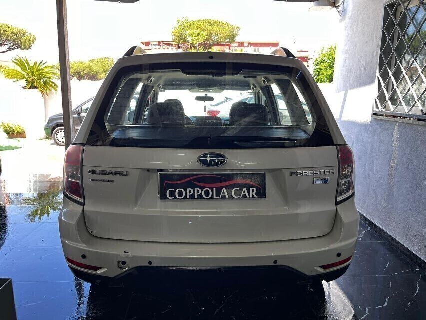 Subaru Forester 2.0d X Comfort - Immagine 8