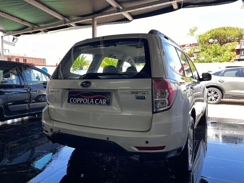 Subaru Forester 2.0d X Comfort - Immagine 9