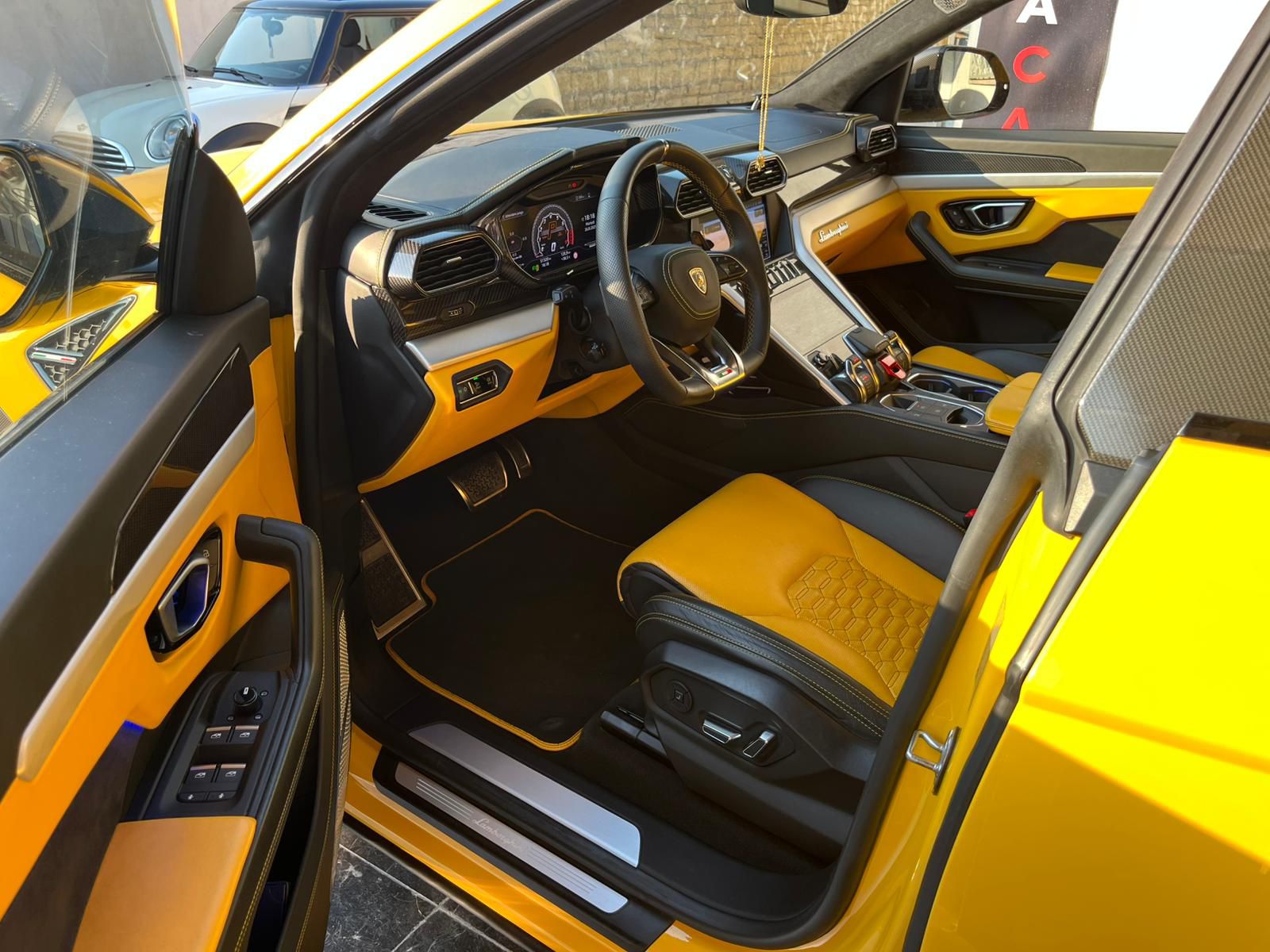 Lamborghini  Urus  4.0 - Immagine 17