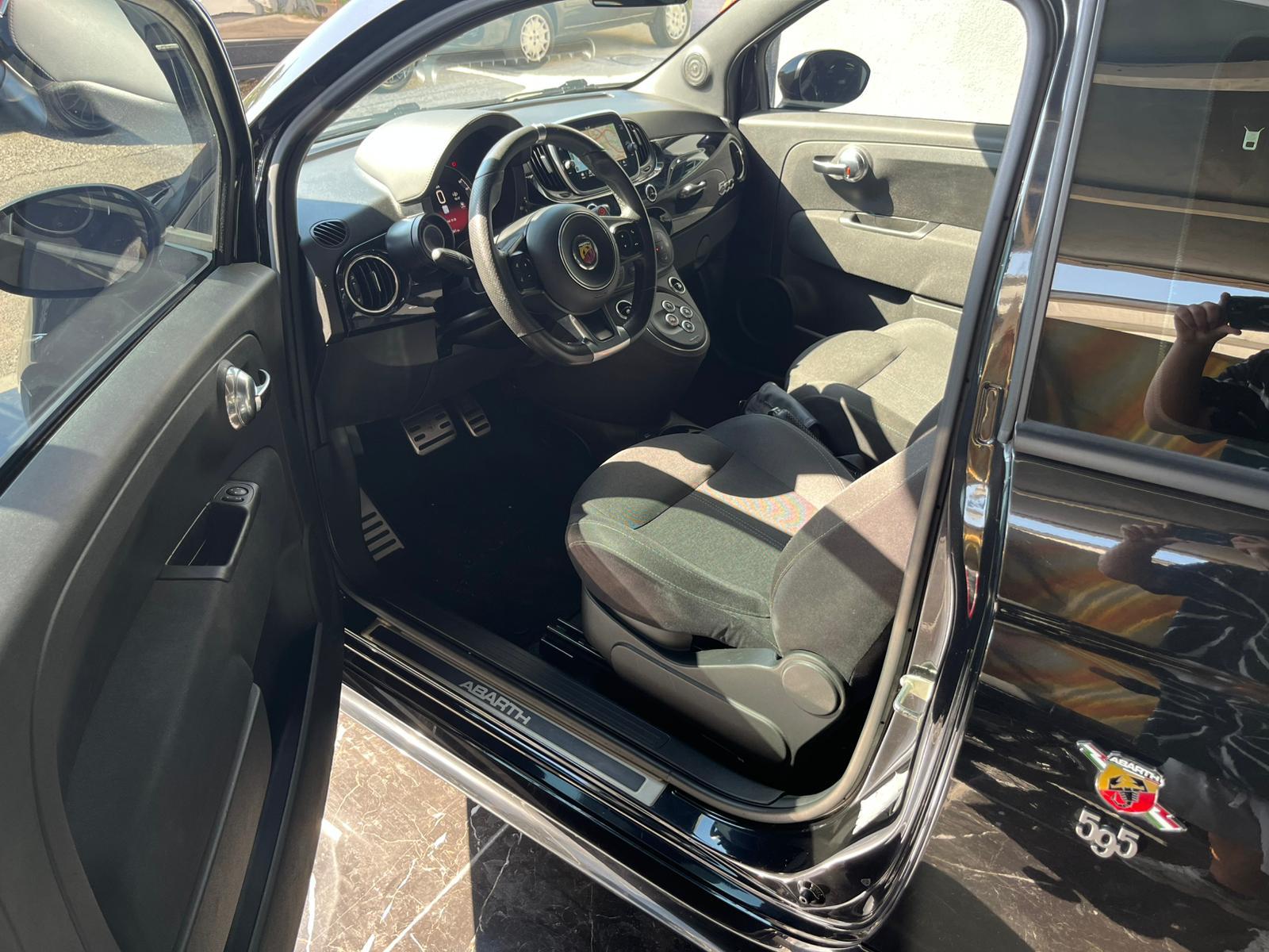 Abarth  595 1.4 t-jet 145cv auto - Immagine 8