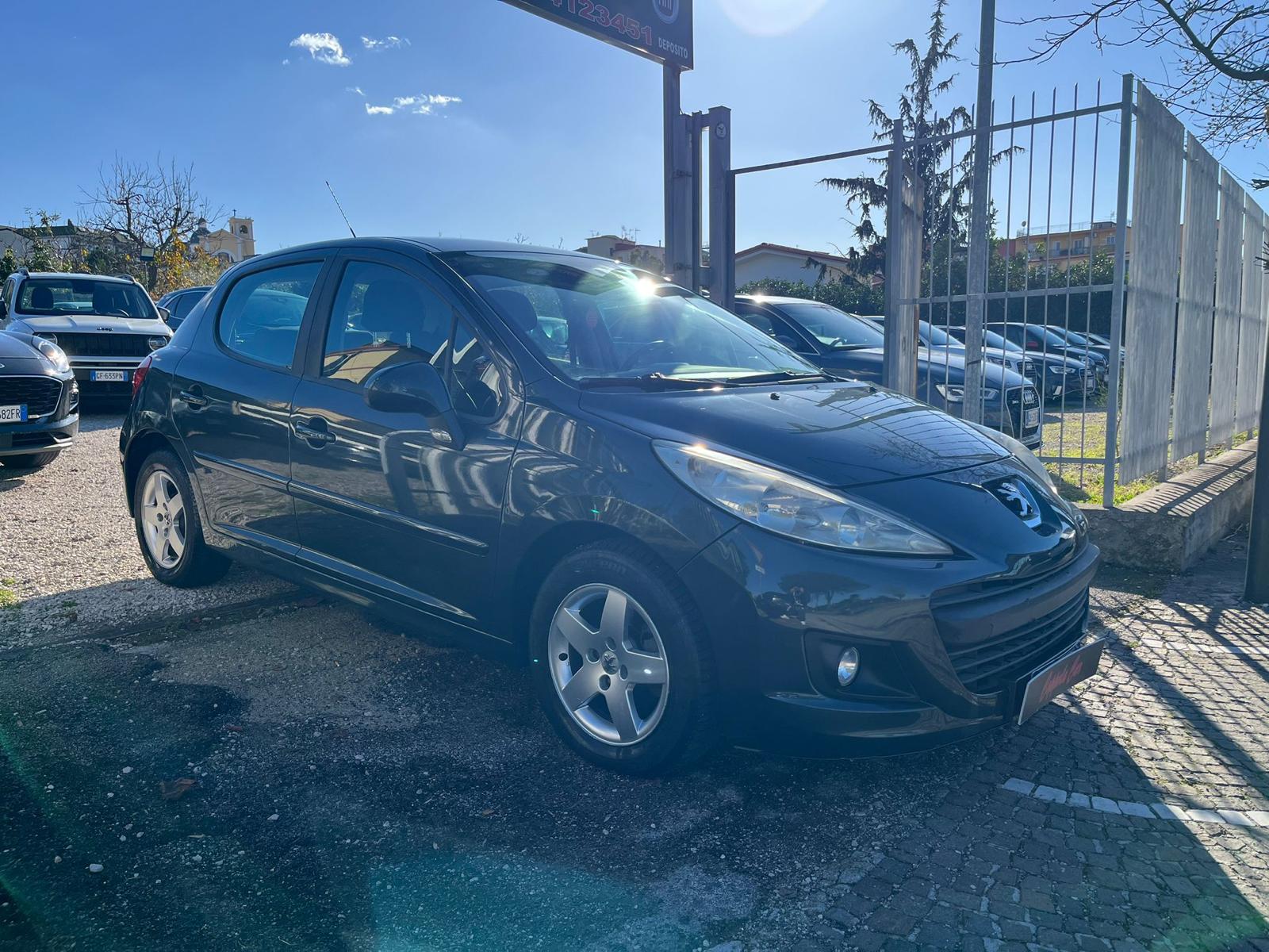 Peugeot 207 5p 1.4 Diesel - Immagine 5