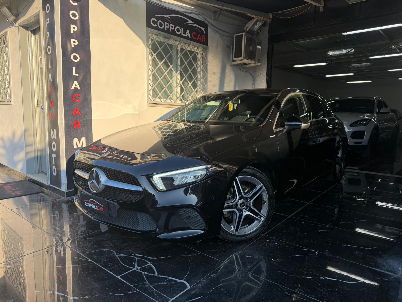 Mercedes-Benz A 180 A 180 d Automatic Sport - Immagine 2