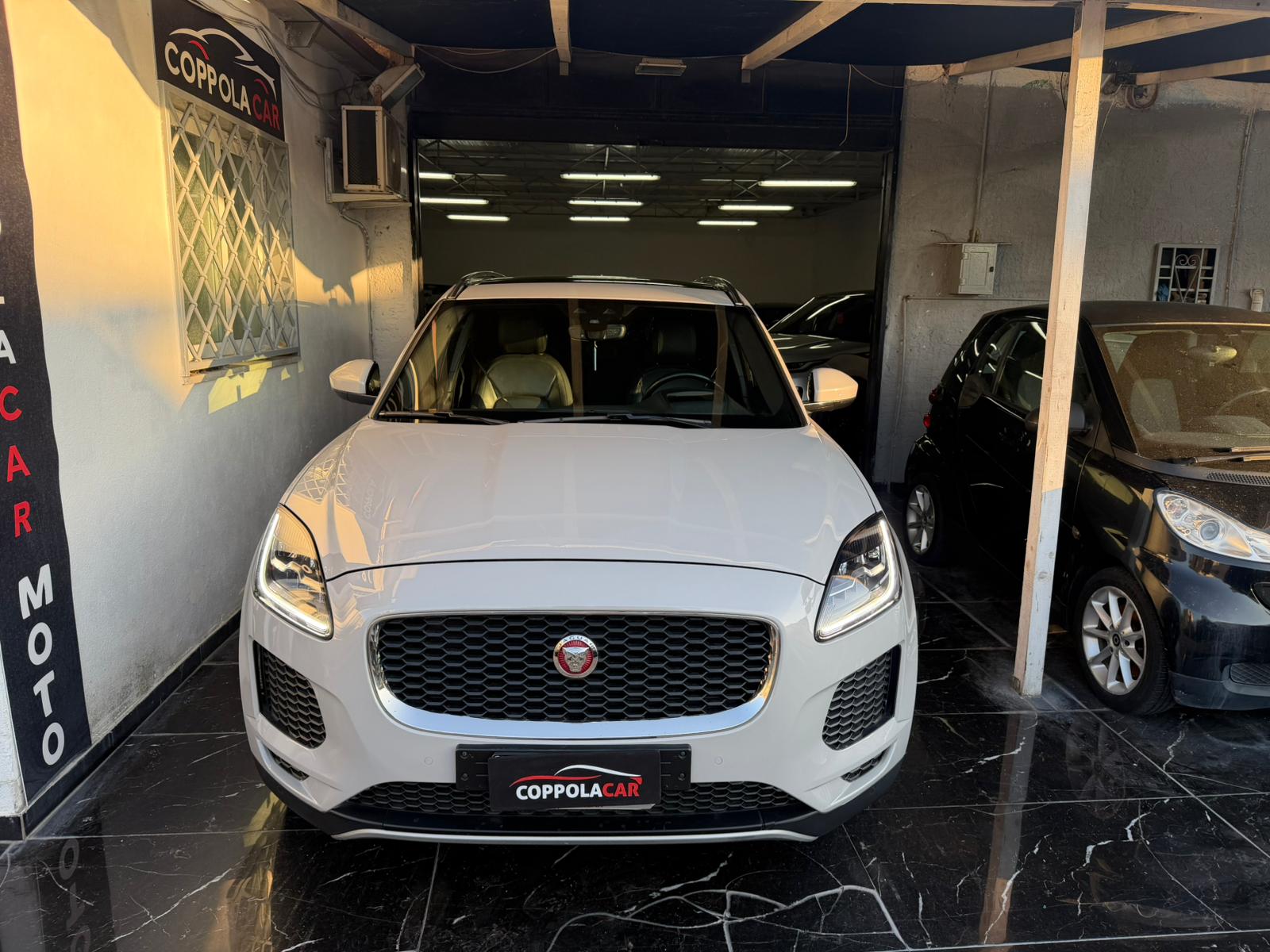 Jaguar E-Pace E-Pace 2.0D 150 CV S - Immagine 3