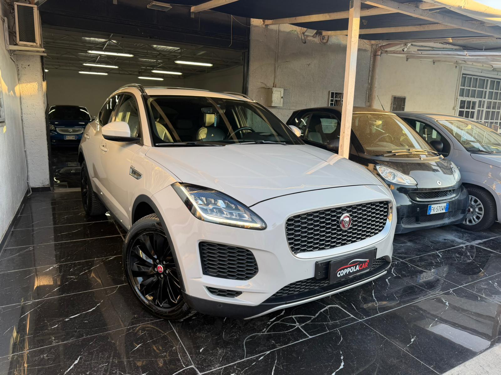Jaguar E-Pace E-Pace 2.0D 150 CV S - Immagine 6