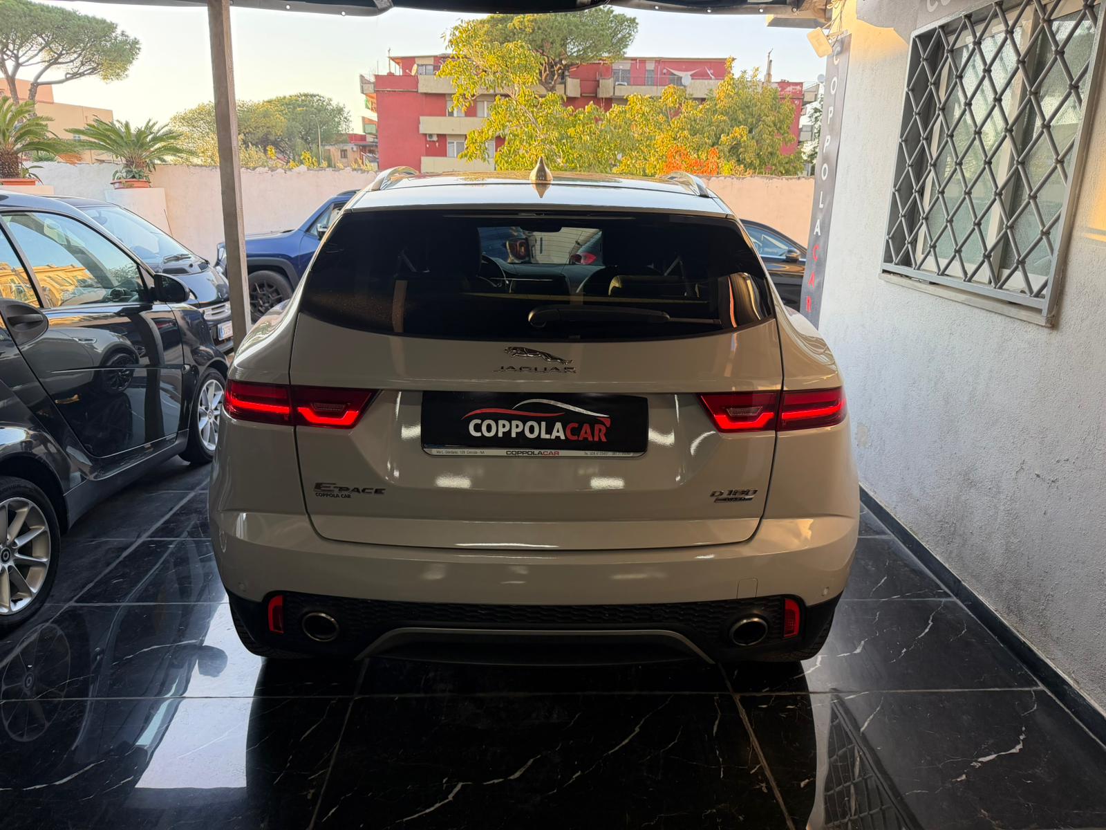 Jaguar E-Pace E-Pace 2.0D 150 CV S - Immagine 9