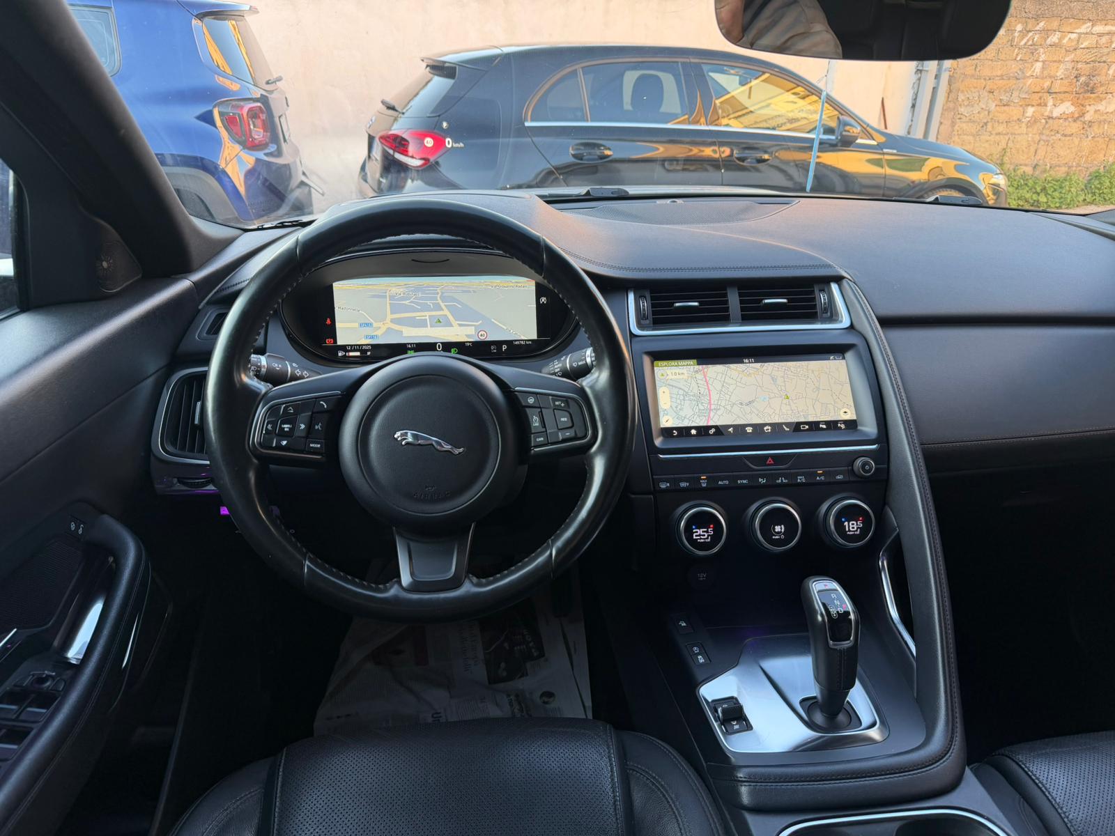 Jaguar E-Pace E-Pace 2.0D 150 CV S - Immagine 13