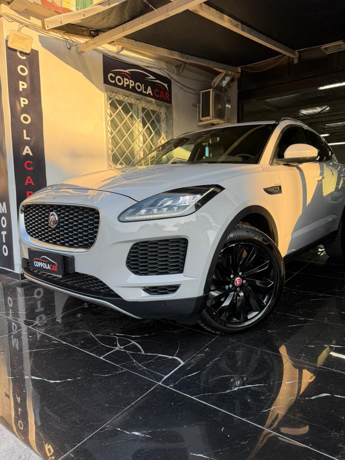 Jaguar E-Pace E-Pace 2.0D 150 CV S - Immagine 18