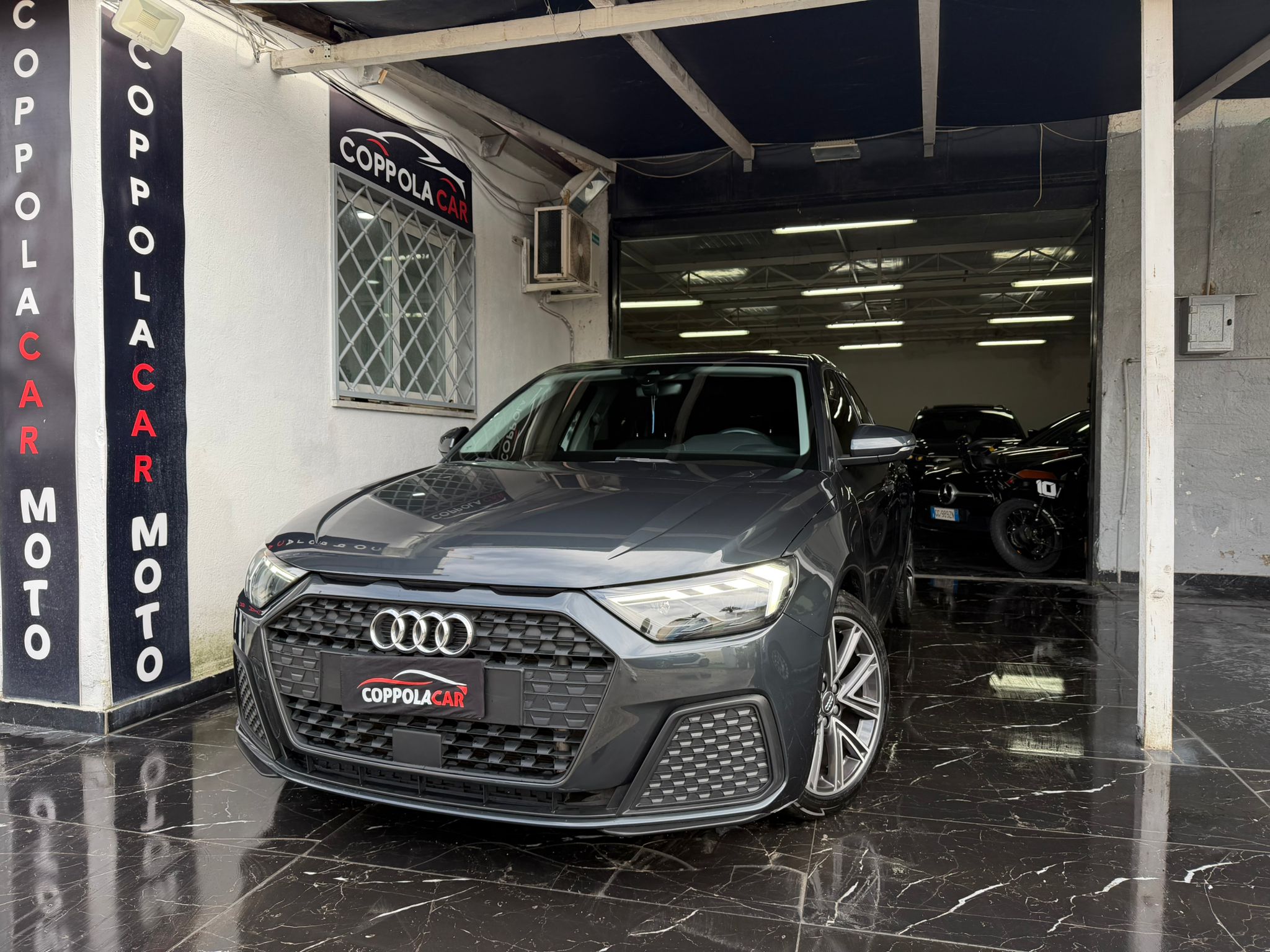 Audi A1 Sportback 25 1.0 tfsi S Line Edition - Immagine 2
