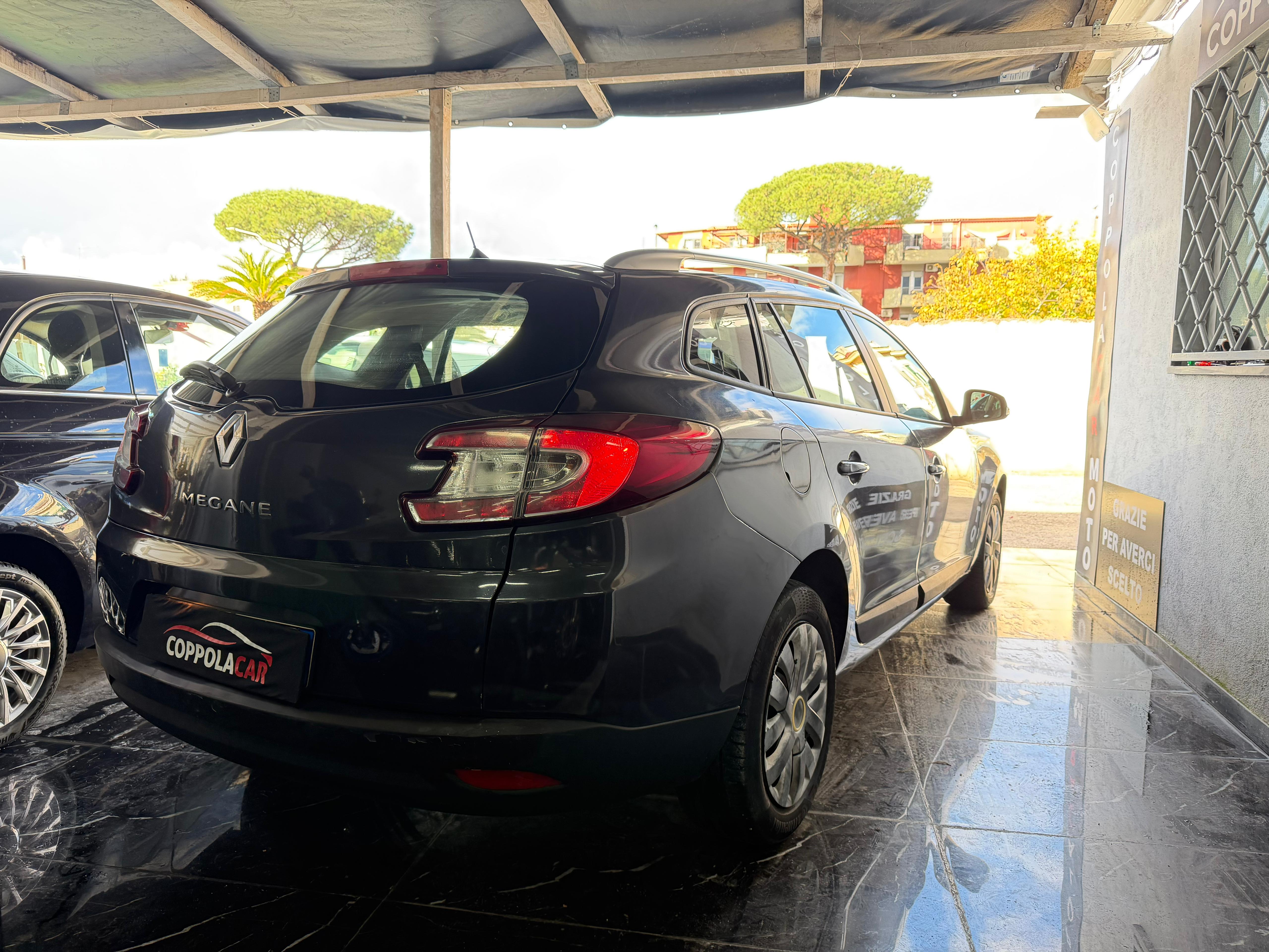 Renault Megane  ì SW 1.6  Gpl - Immagine 2