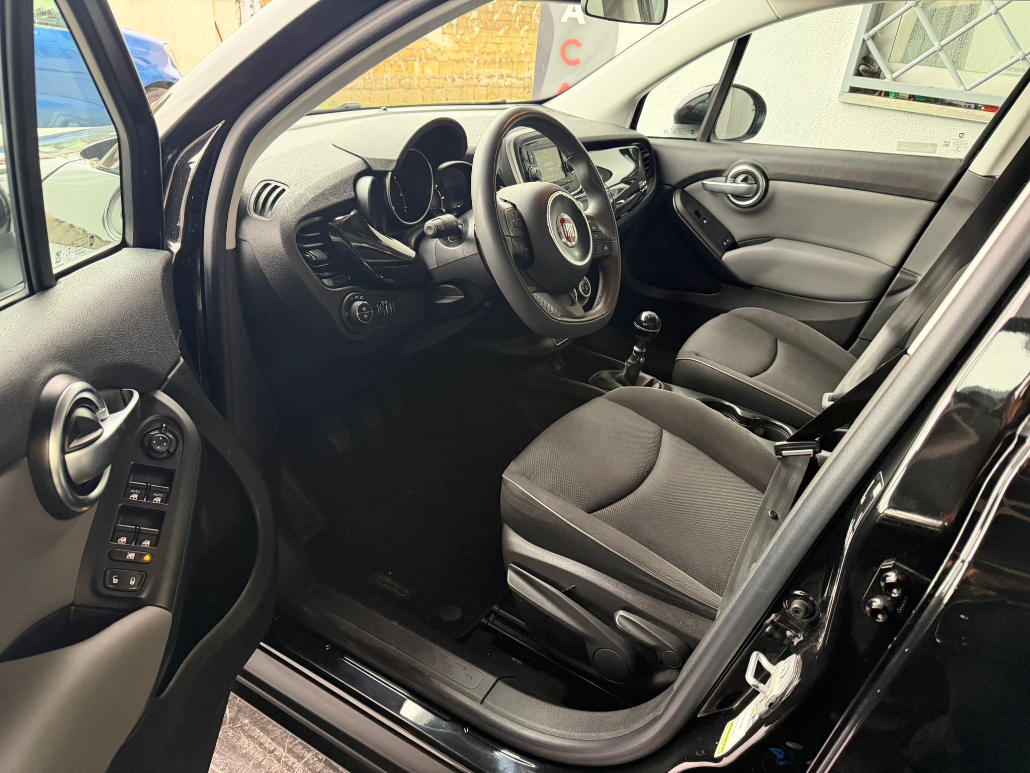 Fiat 500X  1.3 mjt Lounge 4x2 95cv - Immagine 12