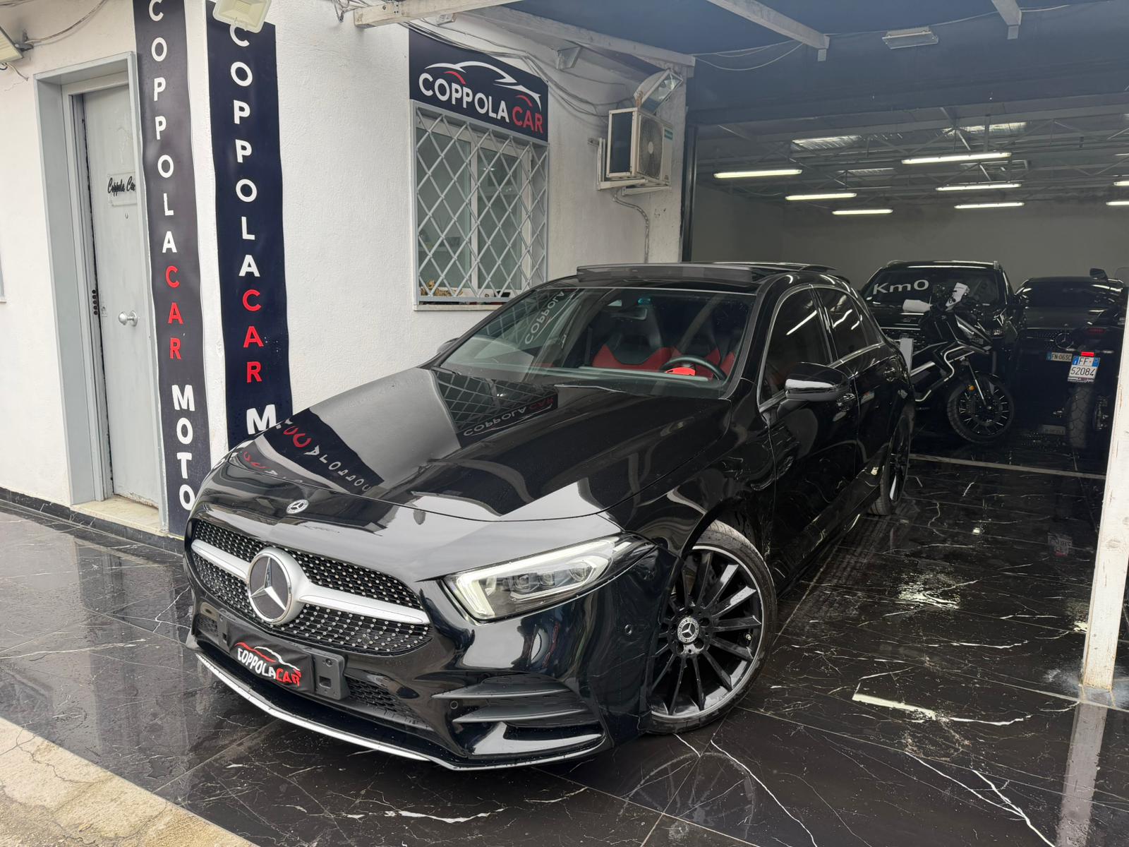 Mercedes-Benz A 180  Premium Plus - Immagine 3