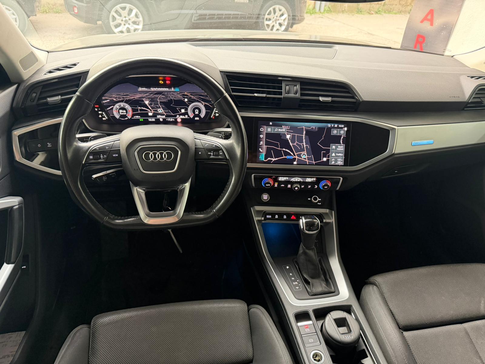 Audi Q3 Q3 SPB 35 TDI S tronic - Immagine 7