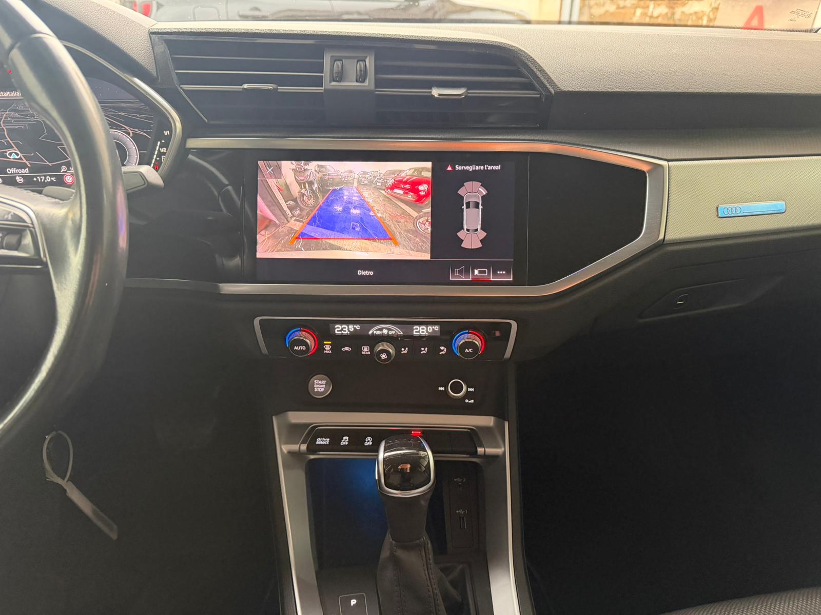 Audi Q3 Q3 SPB 35 TDI S tronic - Immagine 9