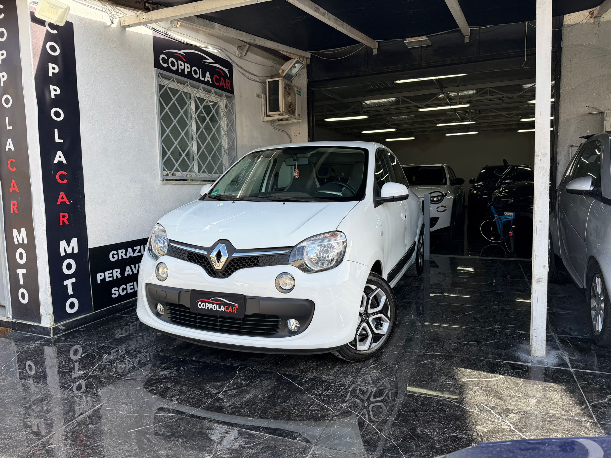 Renault Twingo  TCe 70 CV EDC Intens - Immagine 2