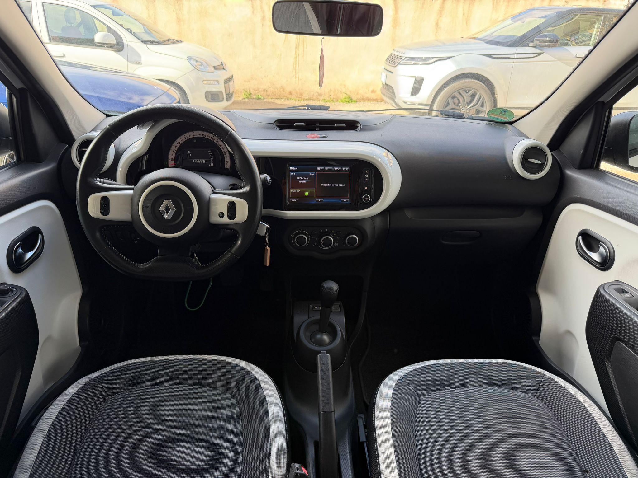 Renault Twingo  TCe 70 CV EDC Intens - Immagine 9