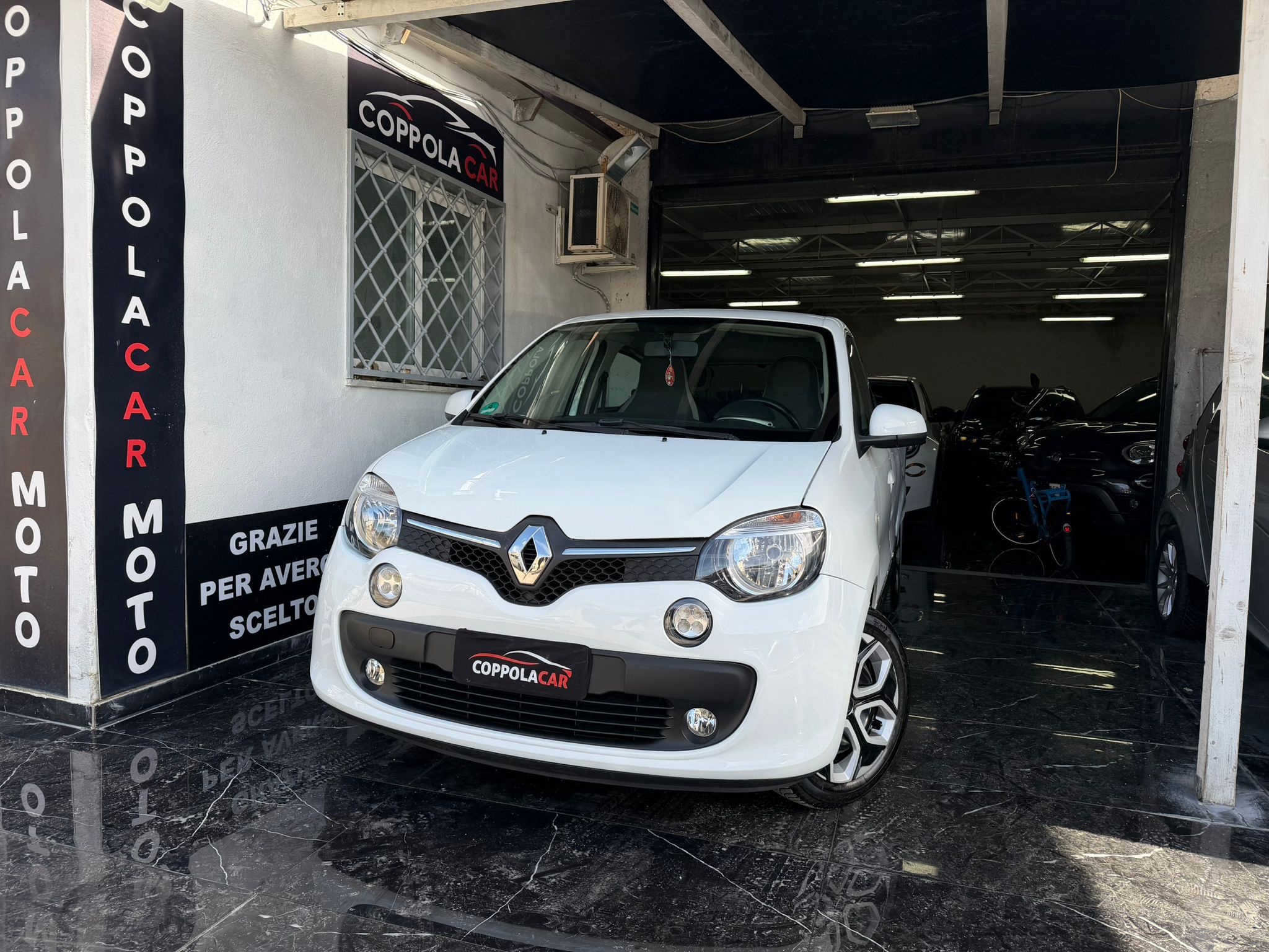 Renault Twingo  TCe 70 CV EDC Intens - Immagine 17