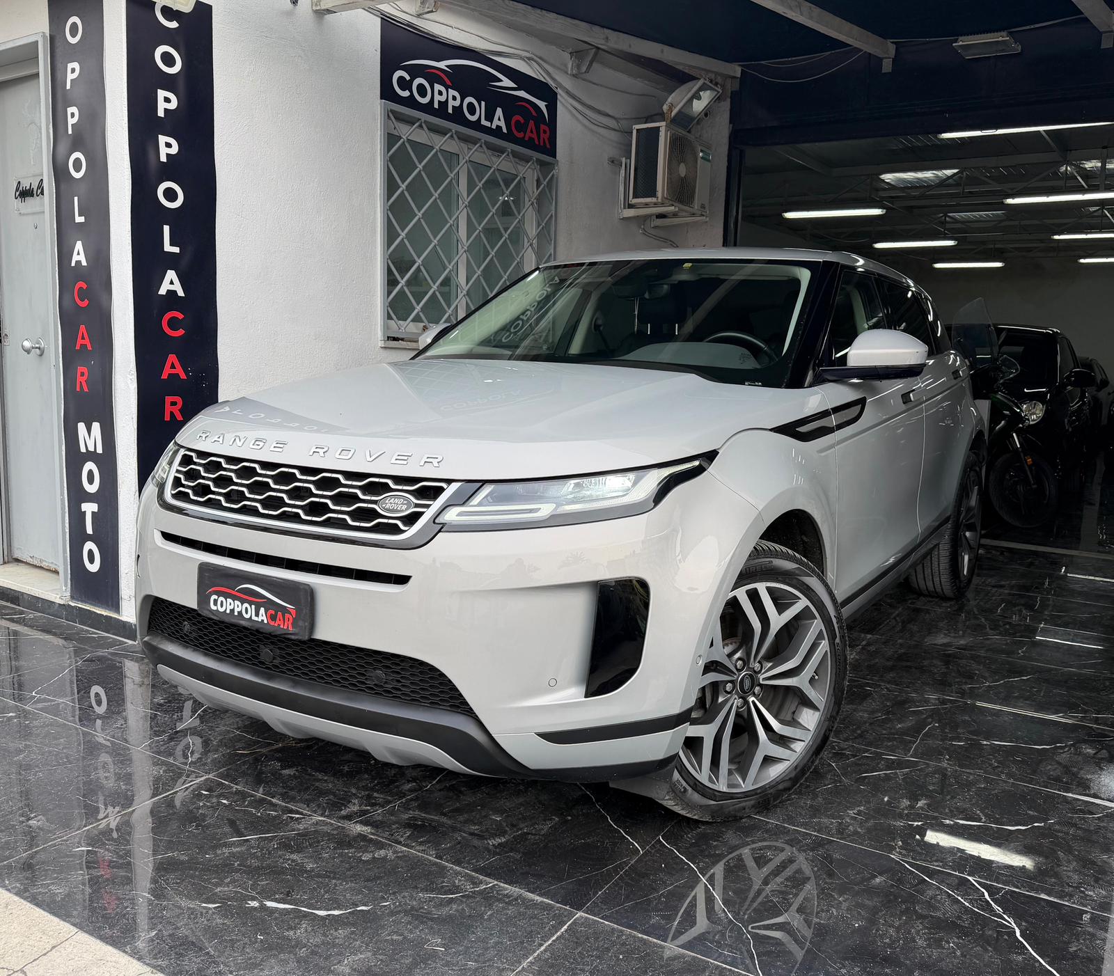 Land Rover Evoque 
