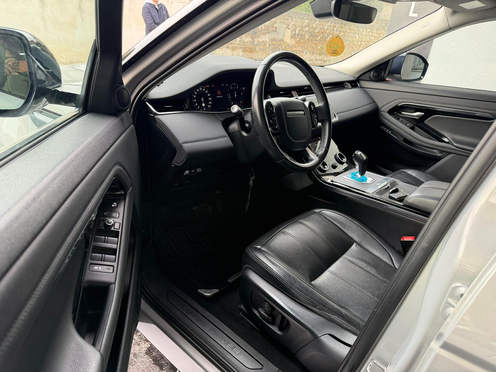 Land Rover Evoque  Versione Dynamic - Immagine 4