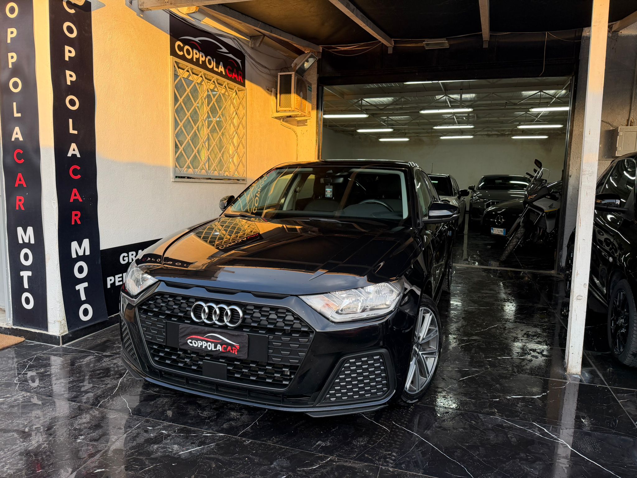 Audi A1  Sportback 25 1.0 tfsi Ambition - Immagine 2